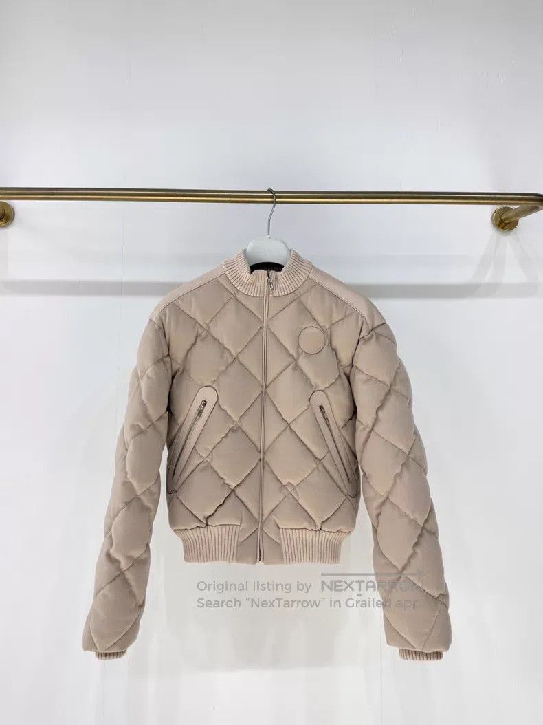 Hermes Hermes Beige Cashmere and Leather Patchwork Diamond Quilte Size XXS / US 00 / IT 34 - 1 Thumbnail