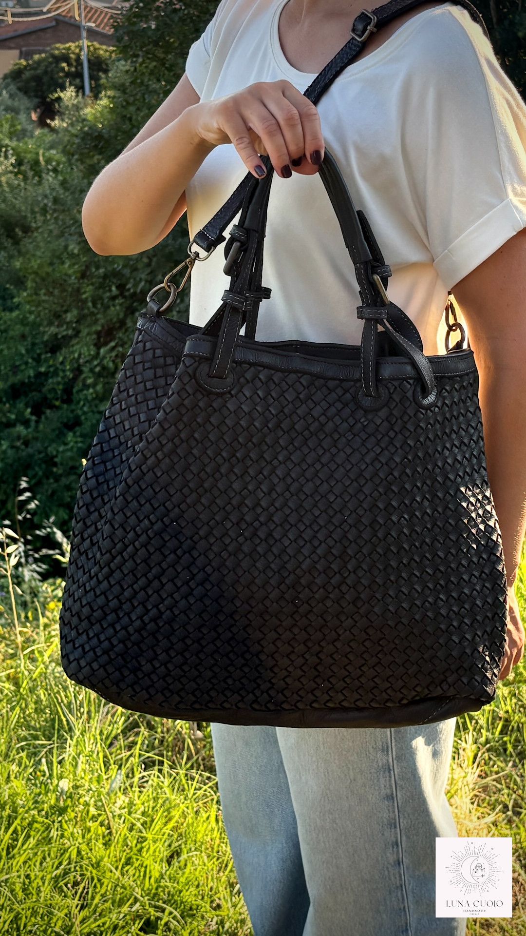 Vera Pelle Handwoven Italian Leather Bag Size ONE SIZE - 2 Thumbnail