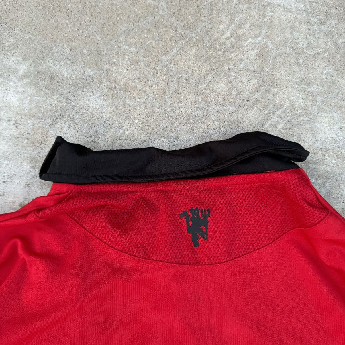 Adidas × Nike Vintage Y2K Black And Red Manchester Soccer Jersey Kit XL Size US XL / EU 56 / 4 - 12 Thumbnail