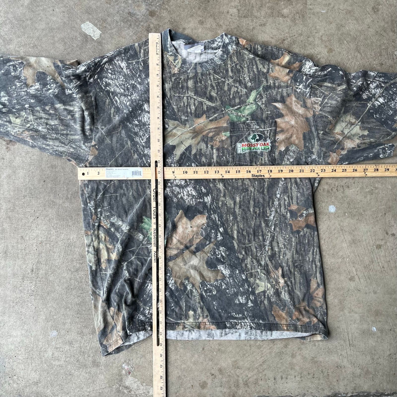 Vintage VINTAGE MOSSY OAK JERZEES REALTREE CAMO LONGSLEEVE XL Size US XL / EU 56 / 4 - 5 Thumbnail