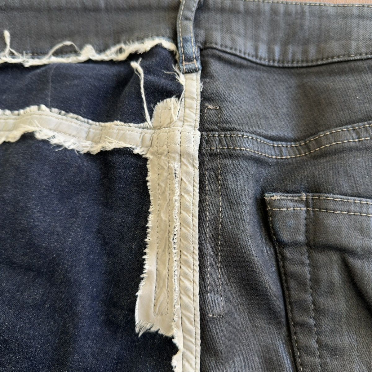 Rick Owens SS2019 "Babel" Black Wax Sample Tyrone Collage Denim Shorts Size US 32 / EU 48 - 8 Thumbnail