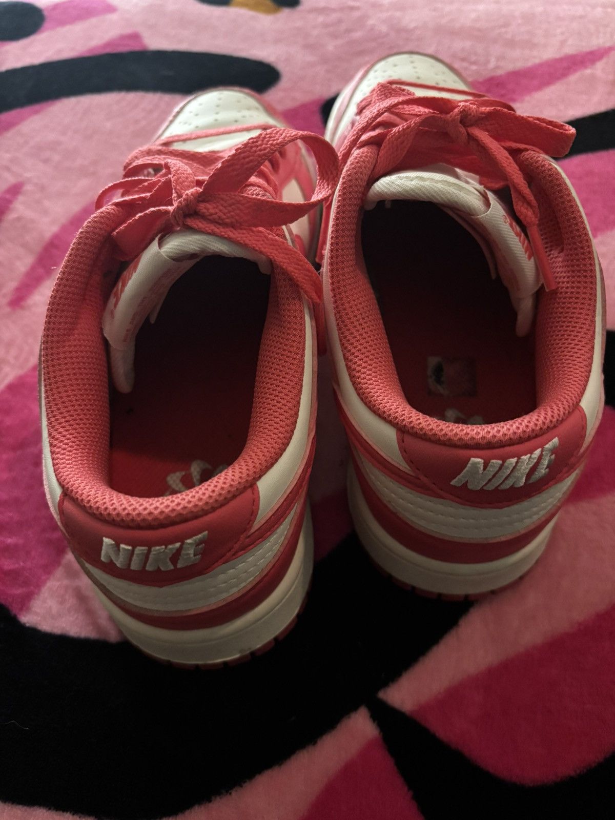 Nike Hot Pink Nike Dunks Size US 7.5 / IT 37.5 - 5 Thumbnail