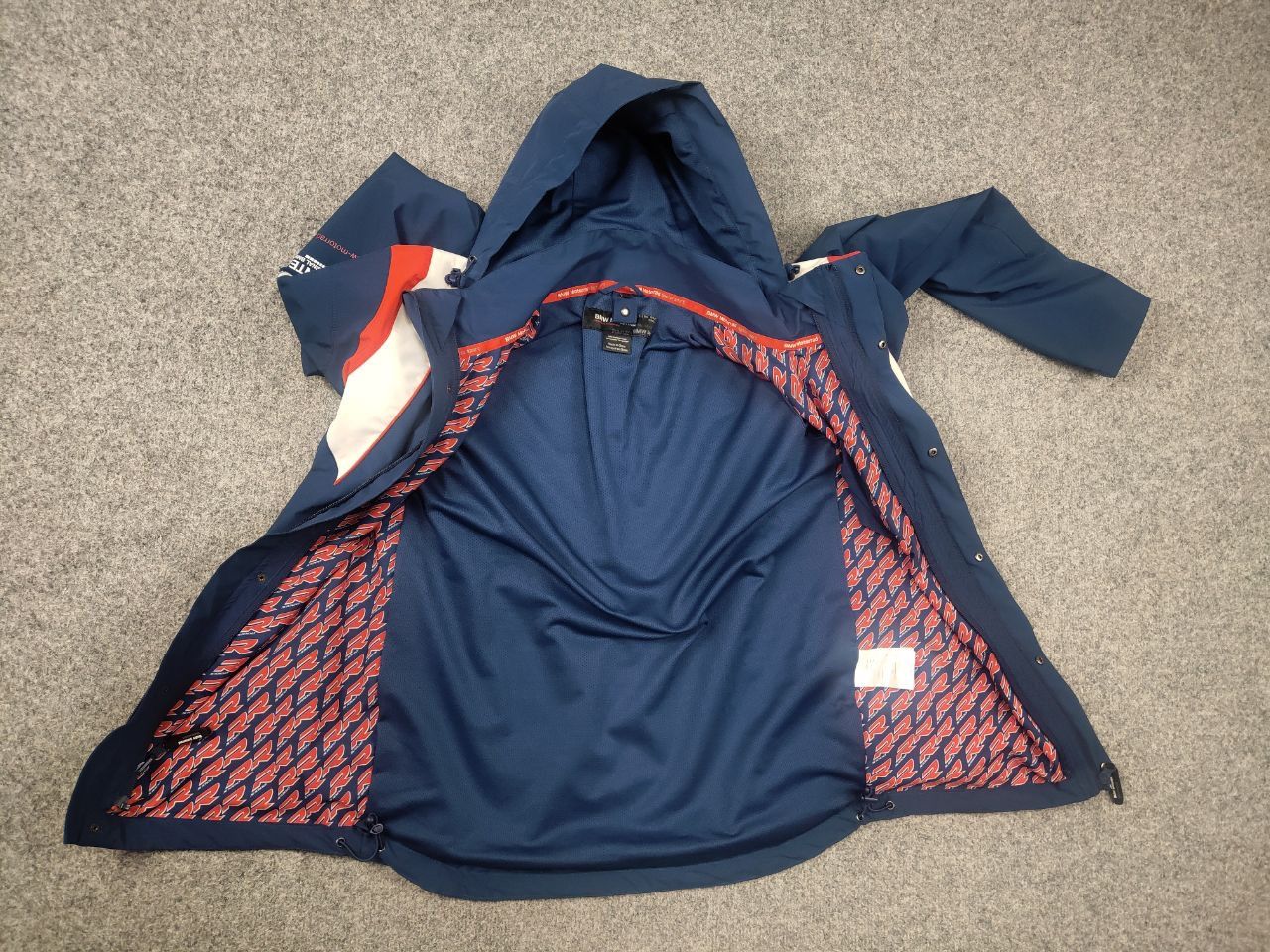 BMW BMW Motorrad Motorsport Racing Logo Hooded Jacket Team Track Size US S / EU 44-46 / 1 - 12 Thumbnail