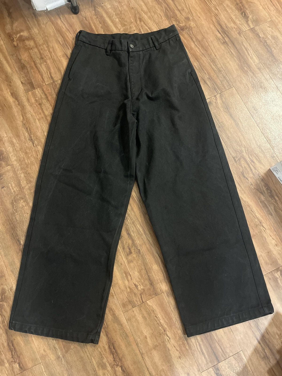UNDS Online Black Baggy Chinos