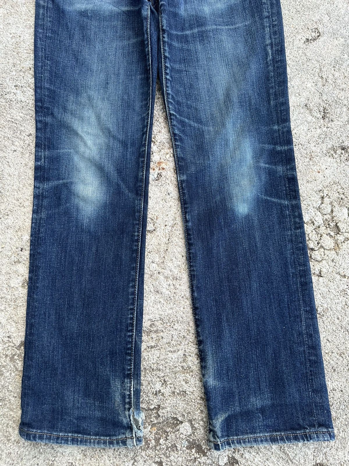 Abercrombie & Fitch Abercrombie & Fitch Japan Indigo Denim Distressed Jeans W32 Size US 32 / EU 48 - 4 Thumbnail