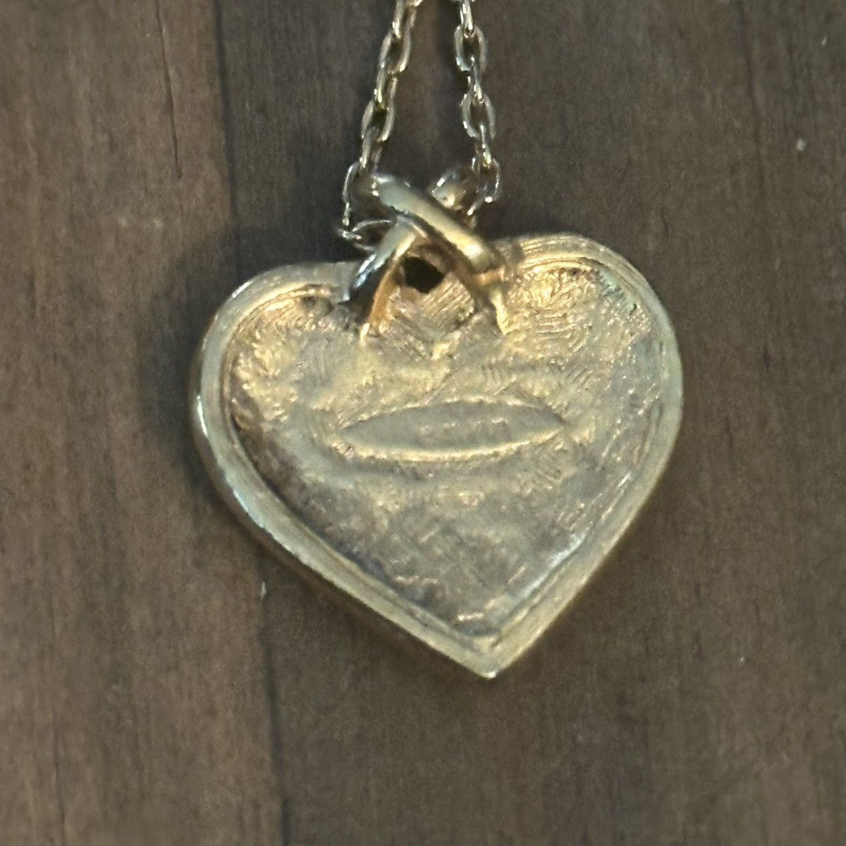 Other Avon gold rhinestones basketweave heart pendant necklace Size ONE SIZE - 4 Thumbnail