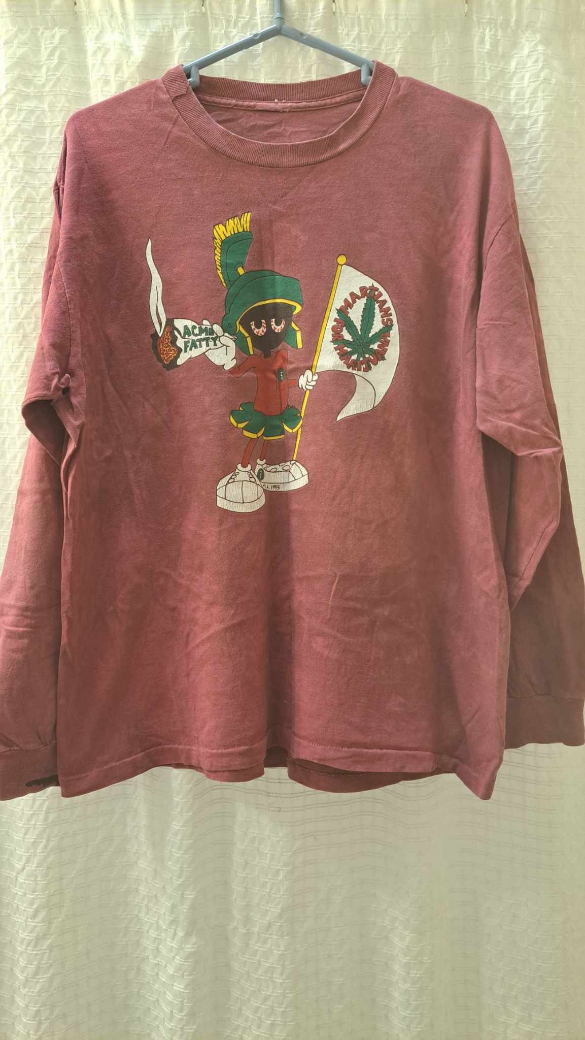 image of Vintage Marvin The Martian Acme Fatty Long Sleeve XL T-Shirt in Maroon, Men's