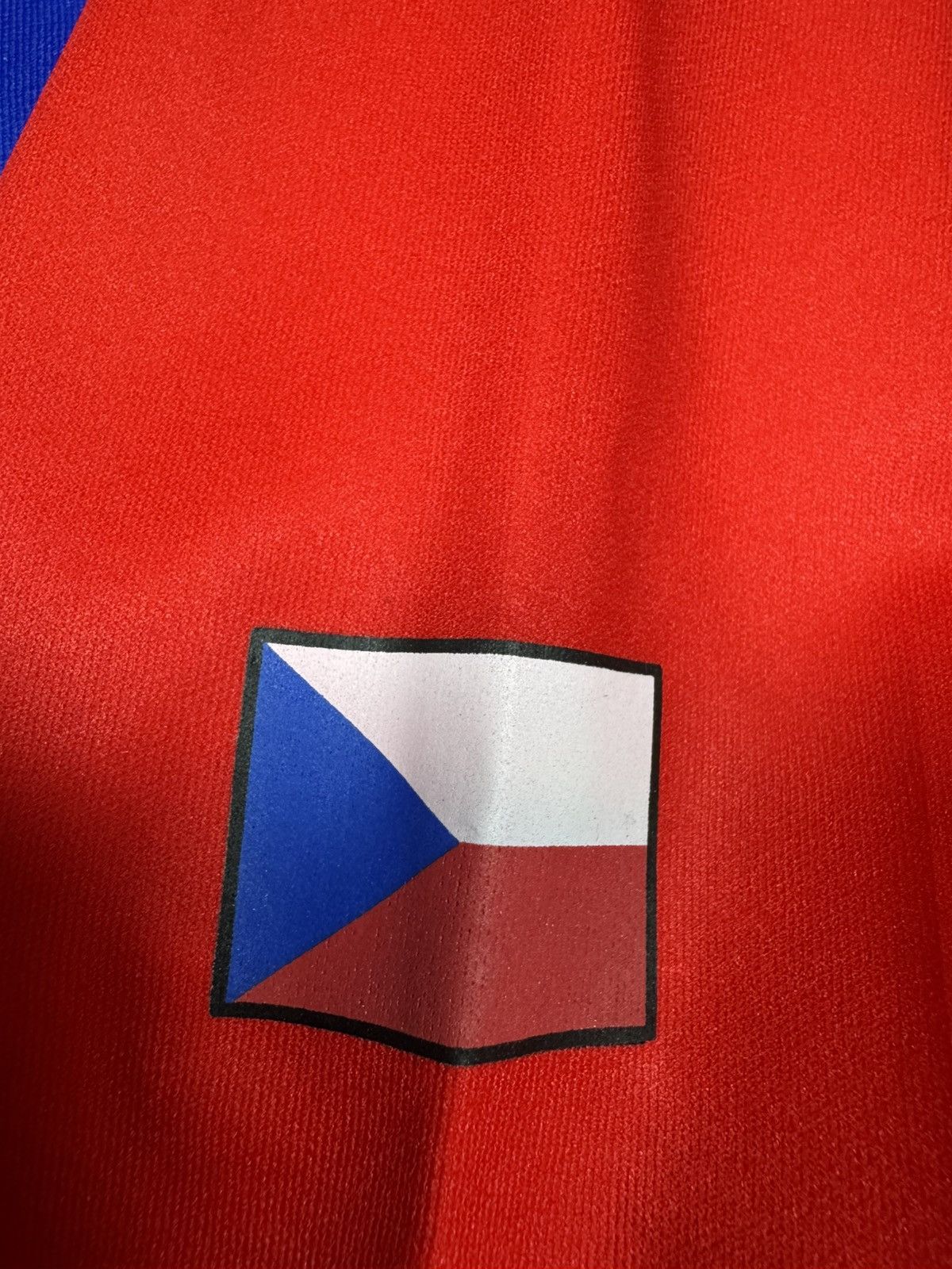 Puma Czech Republic 1998-2000 Puma Football Jersey Size US L / EU 52-54 / 3 - 7 Thumbnail