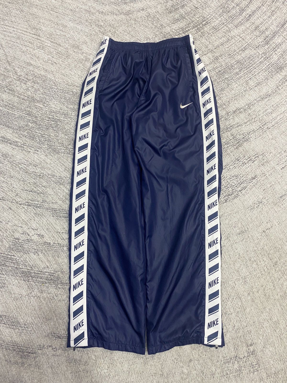 Nike Vintage Nike Logo Tape Track Pants Navy Size US 32 / EU 48 - 1 Thumbnail