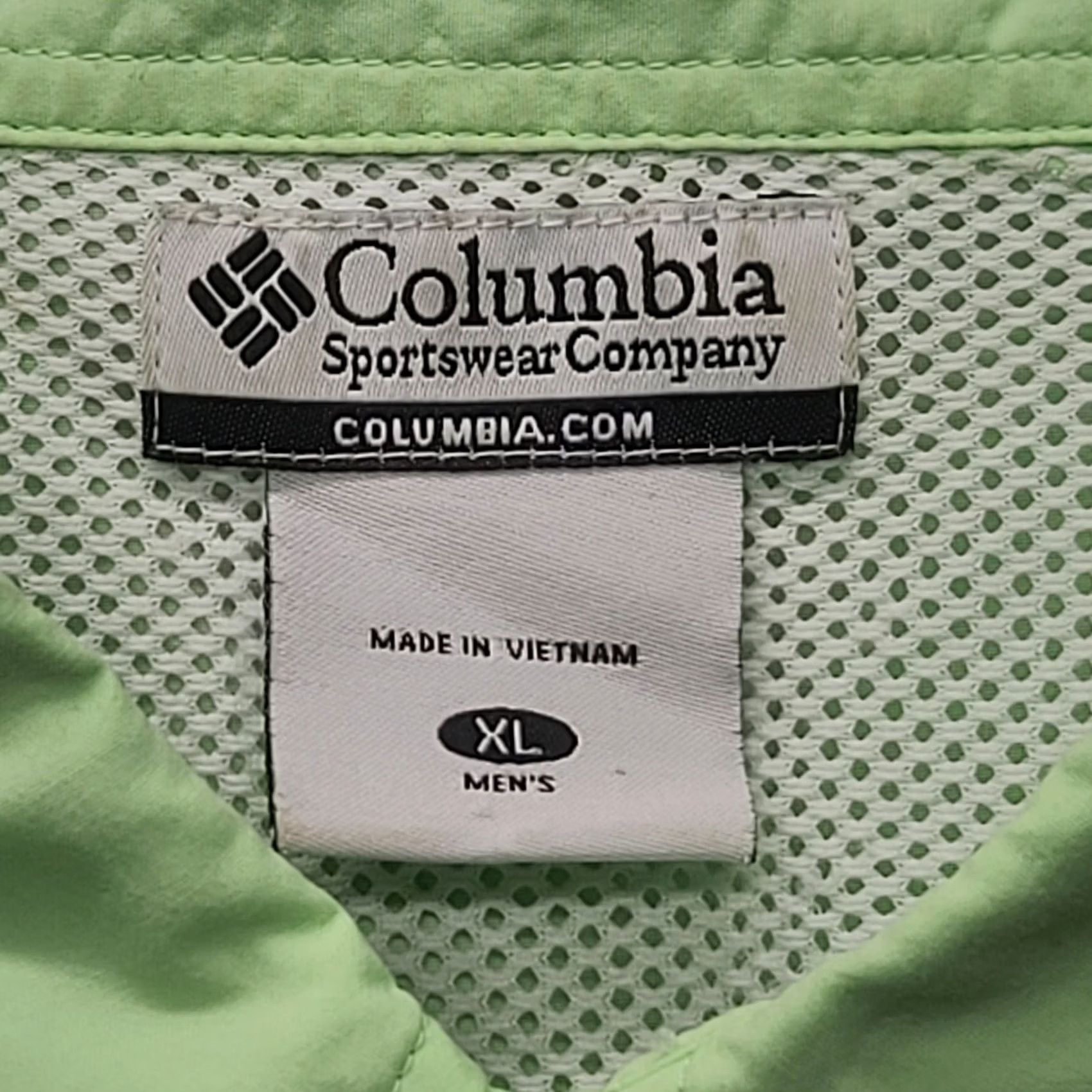 Vintage Columbia PFG Omni-Shade Shirt Mens XL Relaxed Fit Button-Up Pocketed Vented Lightweight Breathable UV Green Shorts Sleeve Casual Outdoor Fishing Shirt Size US XL / EU 56 / 4 - 2 Thumbnail