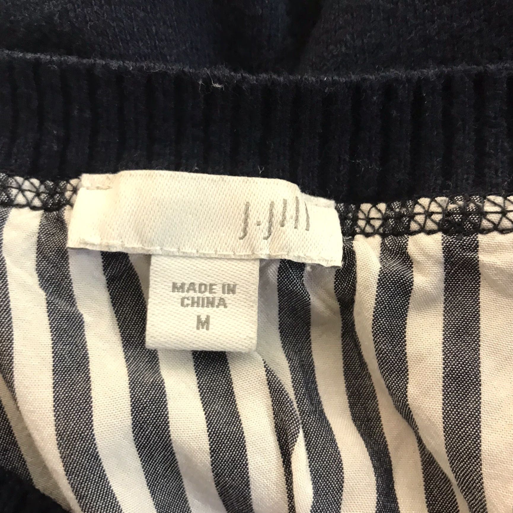 J. Jill J. Jill Navy Blue Knit Sweater Pullover Womens Size M Long Sleeve V-Neck Casual Workwear Size M / US 6-8 / IT 42-44 - 3 Thumbnail