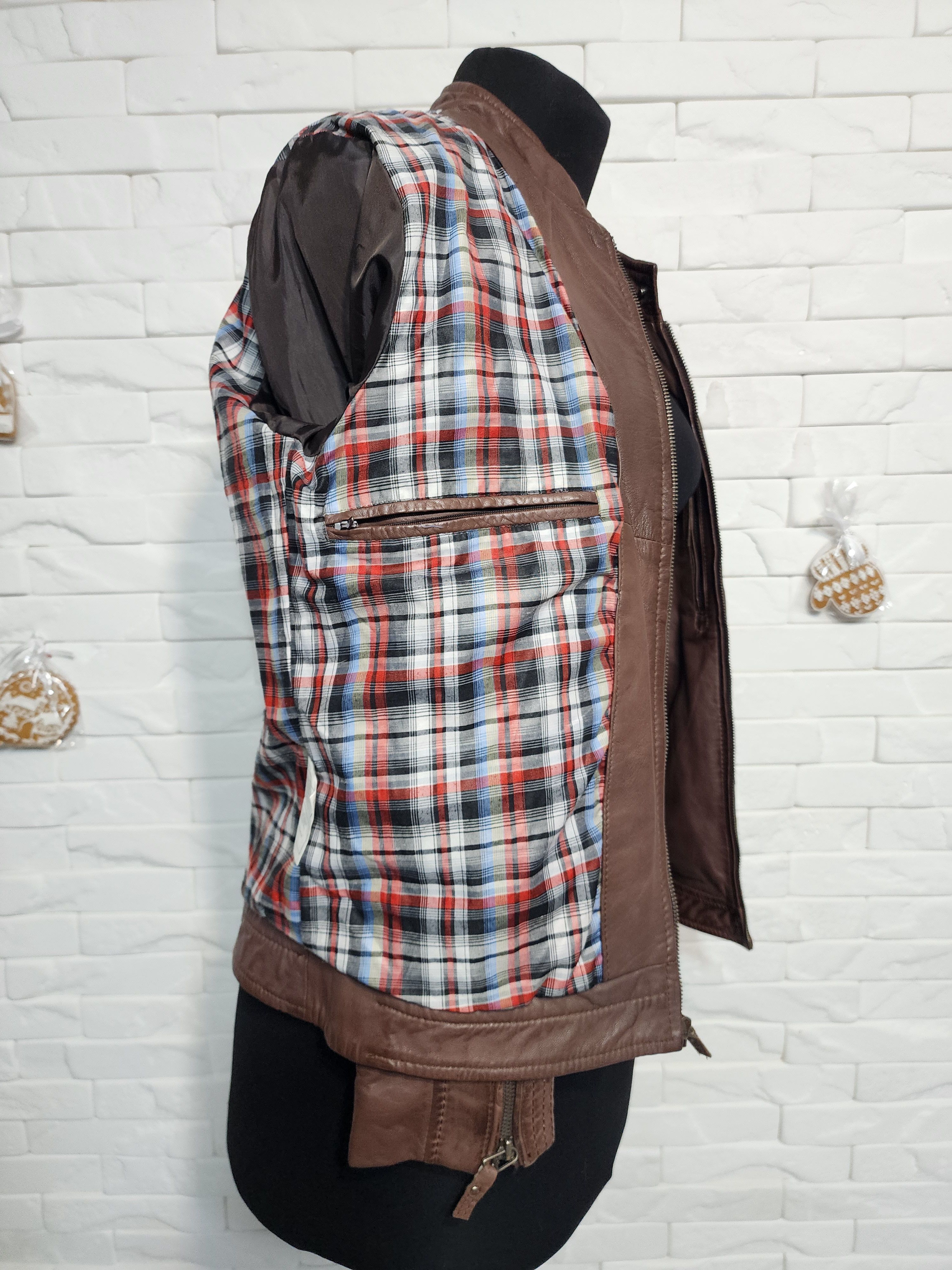 Other Brown Leather Jacket: Men's Zippered Bomber with Pockets Size US M / EU 48-50 / 2 - 7 Thumbnail