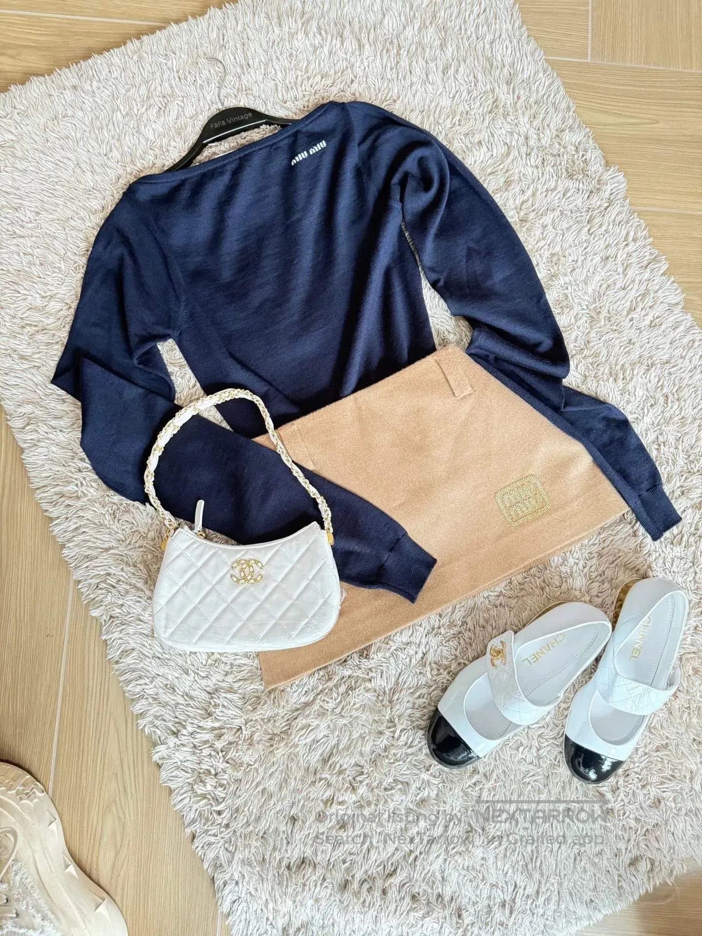 Miu Miu Miu Miu Off-Shoulder Reversible Blue Sweater. Size S / US 4 / IT 40 - 2 Thumbnail