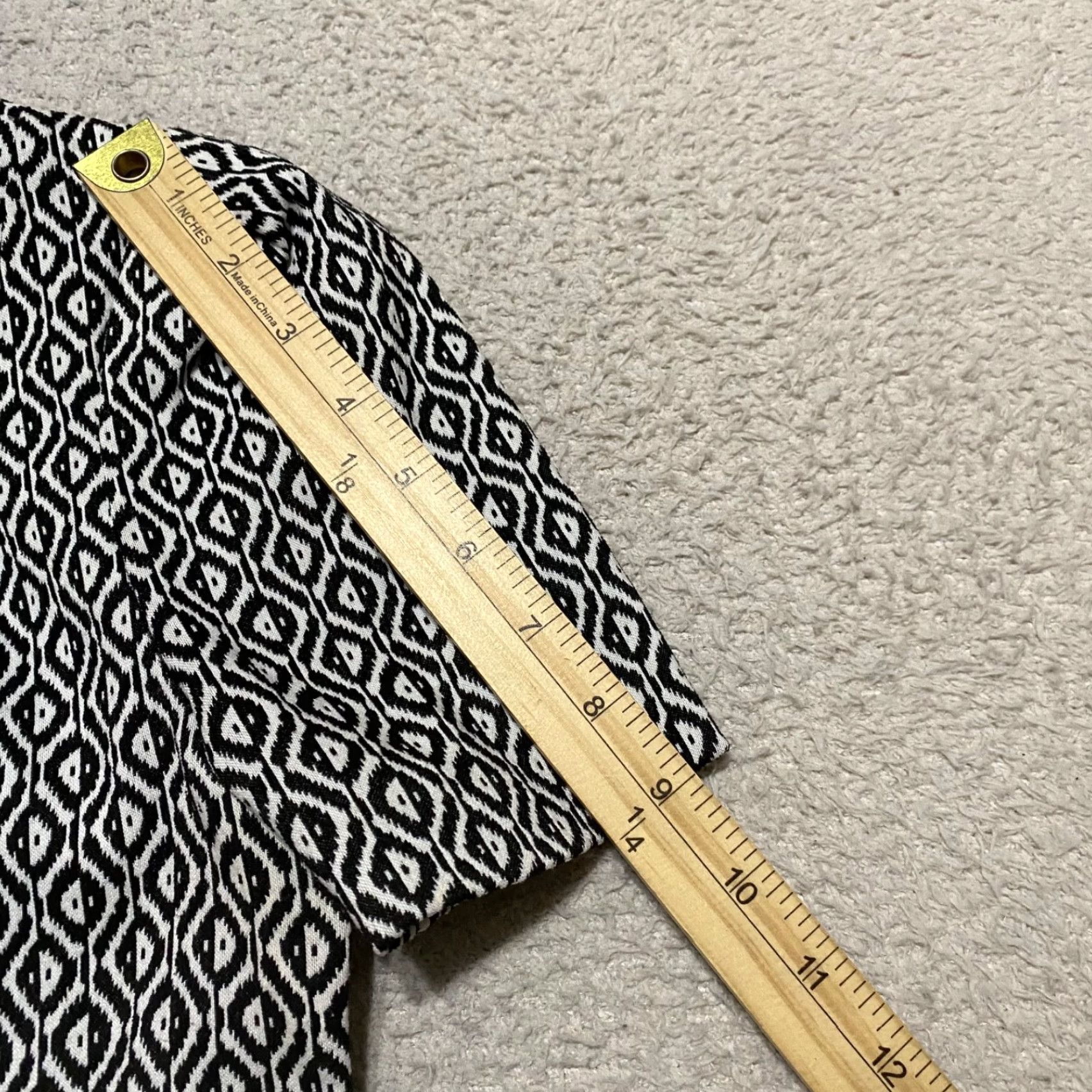 Calvin Klein Calvin Klein Dress Womens 12P Black Geometric Short Sleeve Round Neck Sheath Size 34" / US 12 / IT 48 - 8 Thumbnail