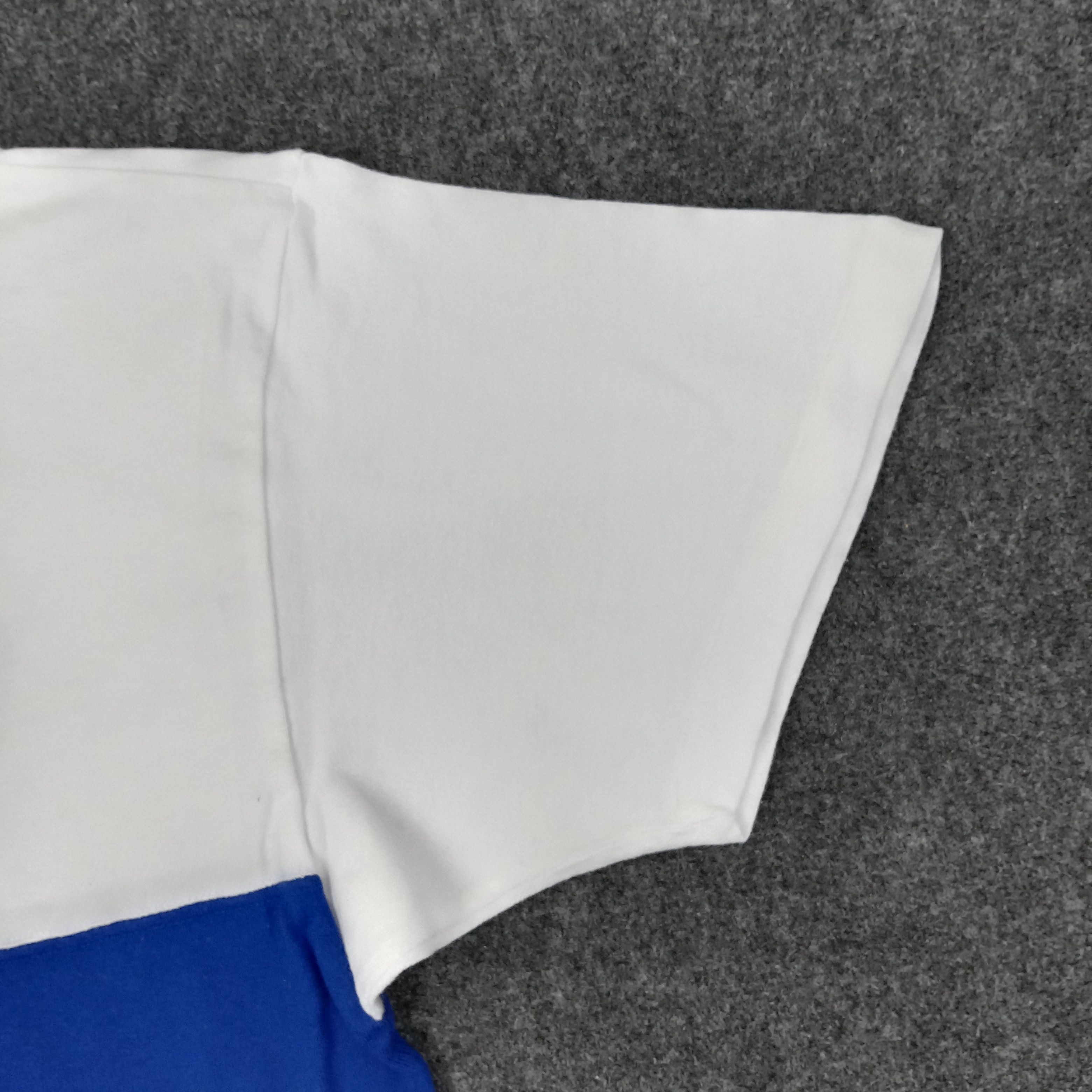 Issey Miyake I.S. Issey Miyake X Mobil 1 Racing Designer Tshirt C239N35 Size US L / EU 52-54 / 3 - 6 Thumbnail