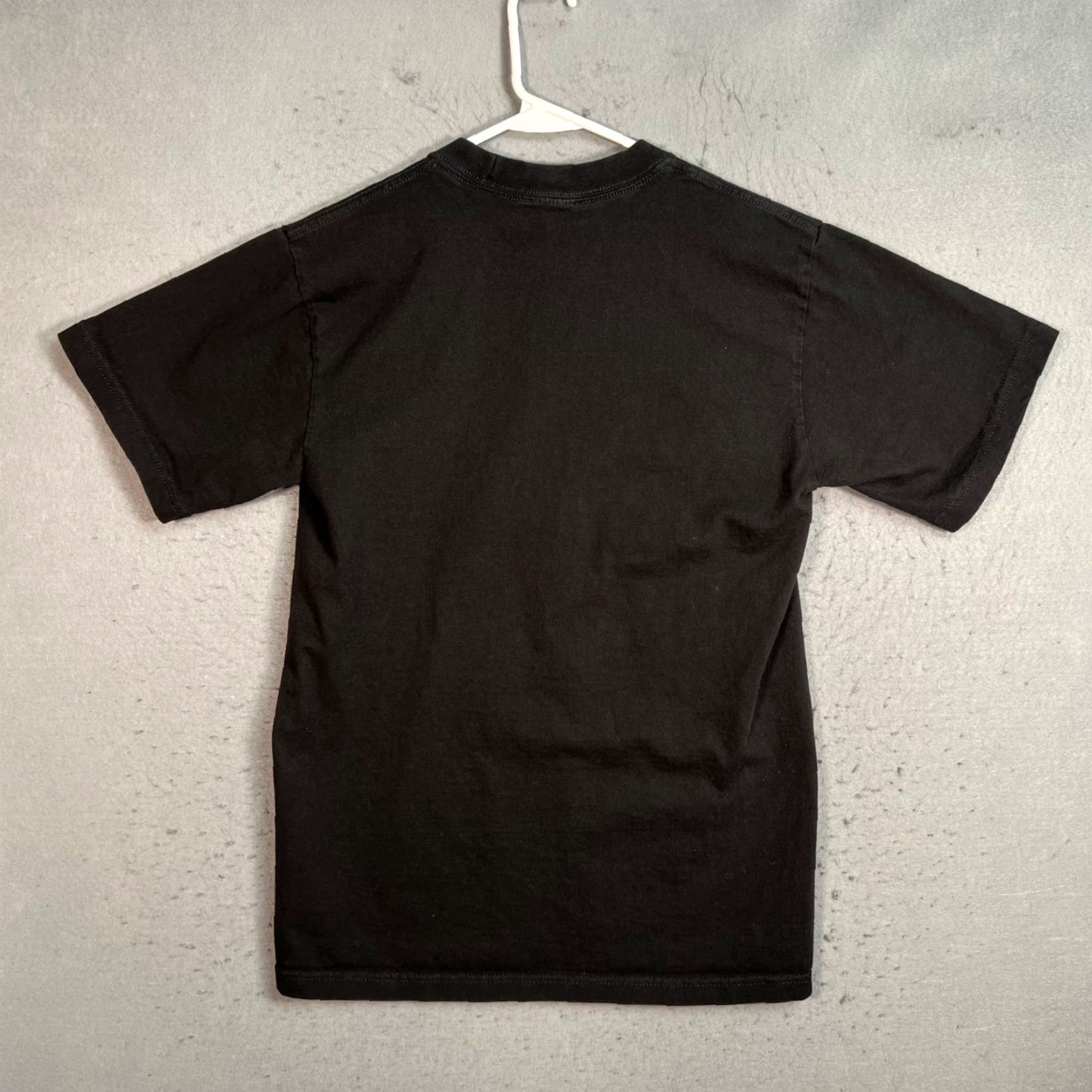 Vintage Lil Wayne Tha Carter VI Black Graphic T-Shirt Adult Mens Medium 100% Cotton Size US M / EU 48-50 / 2 - 2 Thumbnail