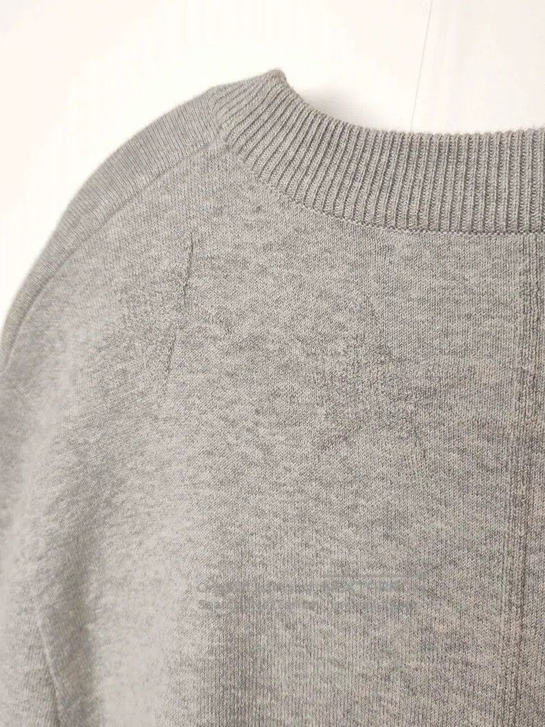 Givenchy Givenchy Men's Embossed Star Heavy Sweatshirt Size US S / EU 44-46 / 1 - 5 Thumbnail