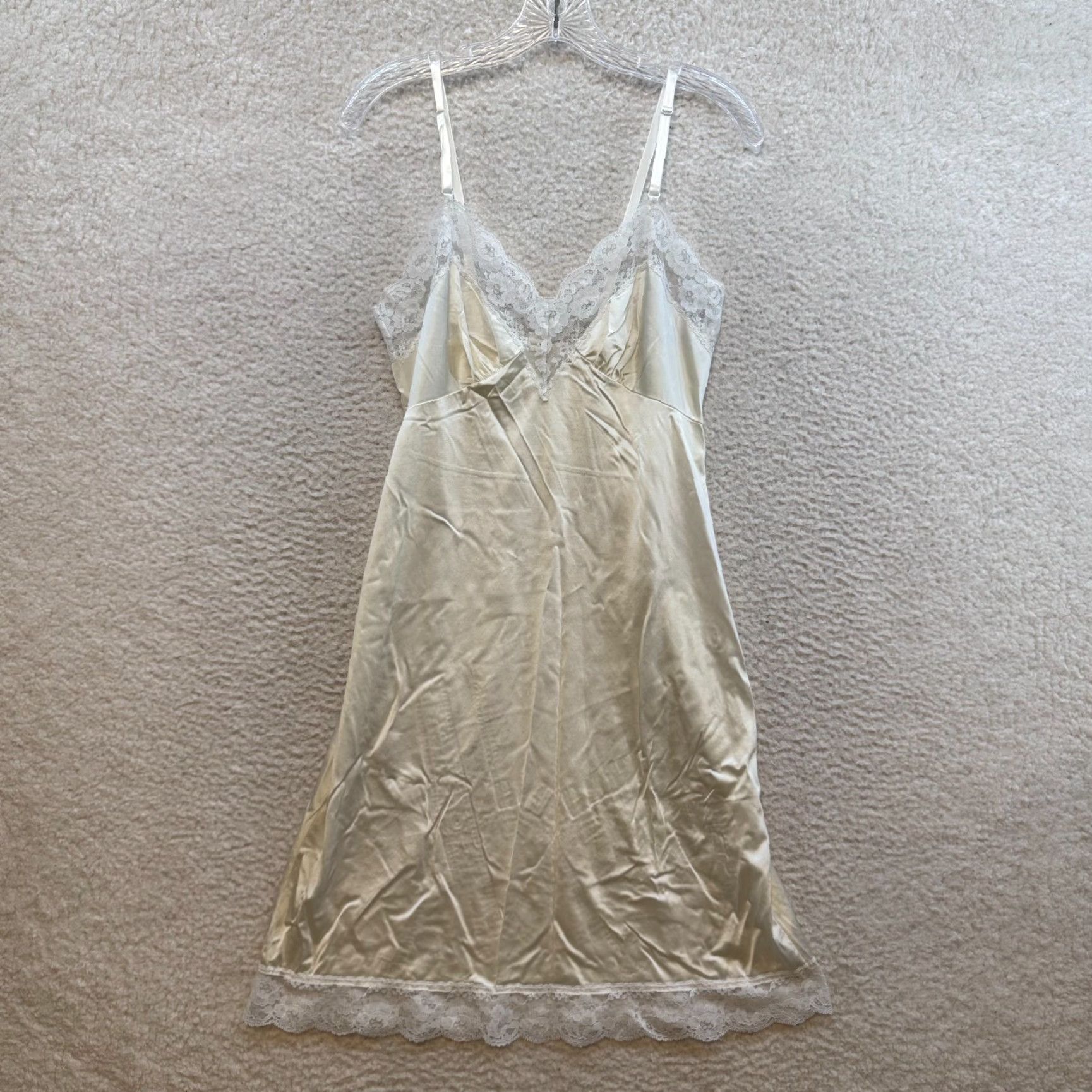 Vintage VINTAGE 90s Slip Dress Small Ivory Satin Lace Negligee Chemise Lingerie Women's 34 Slips Size S / US 4 / IT 40 - 2 Thumbnail