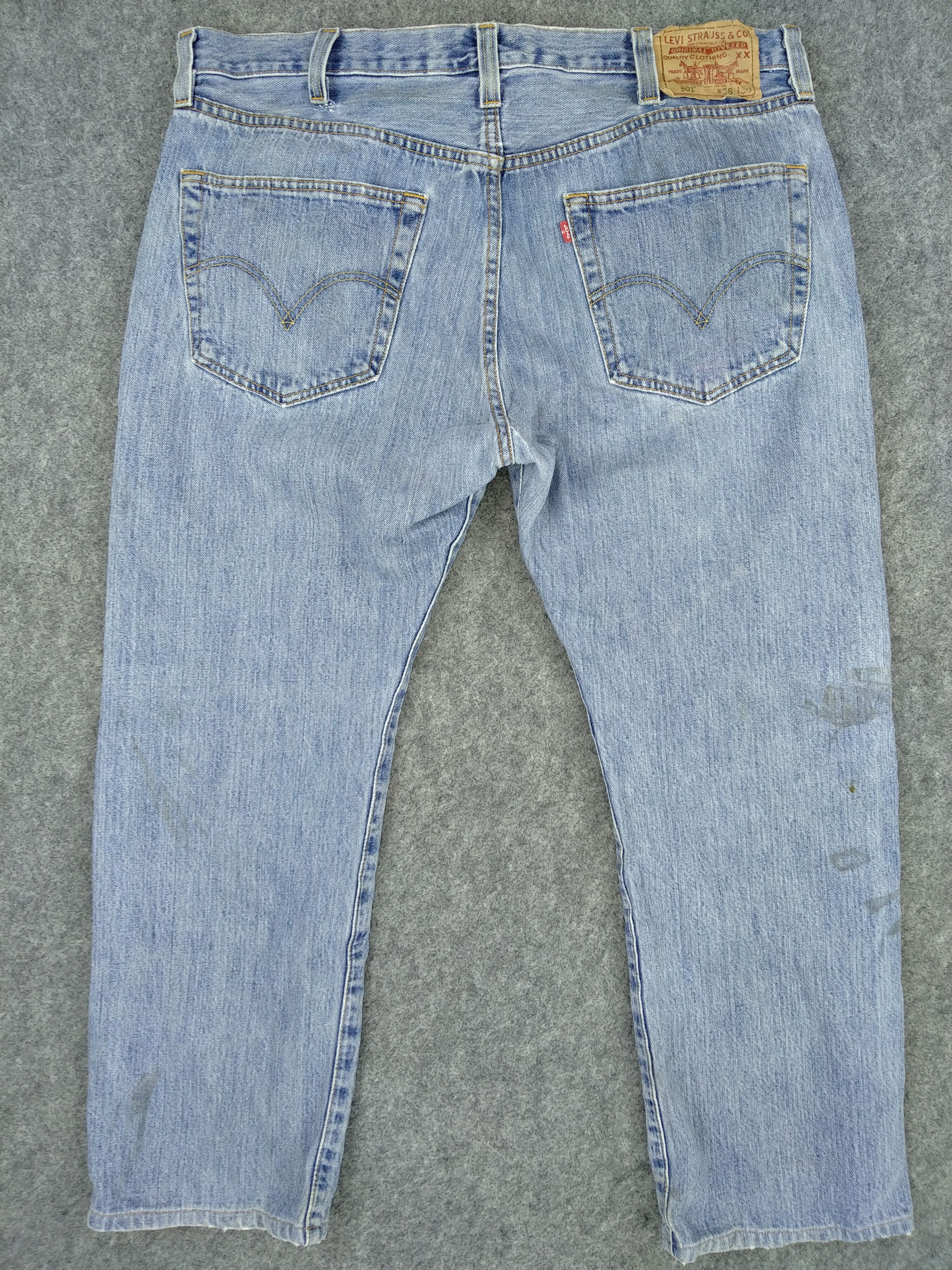 Levi's Straight Leg Vintage Levi's 501 37x27.5 Denim -JN345 Size US 37 - 2 Thumbnail