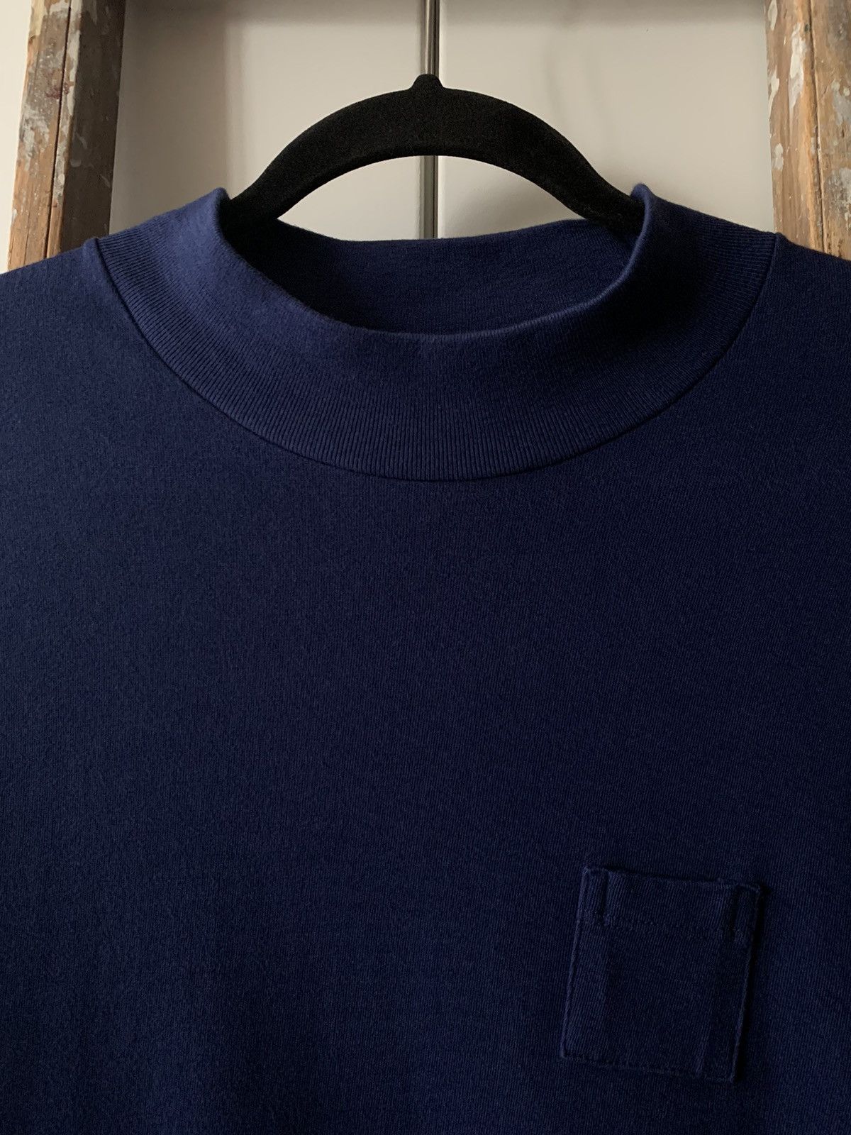 Aime Leon Dore AIMÉ LEON DORE DIMEBAG MINI POCKET MOCK NECK NAVY LONGSLEEVE Size US L / EU 52-54 / 3 - 8 Thumbnail
