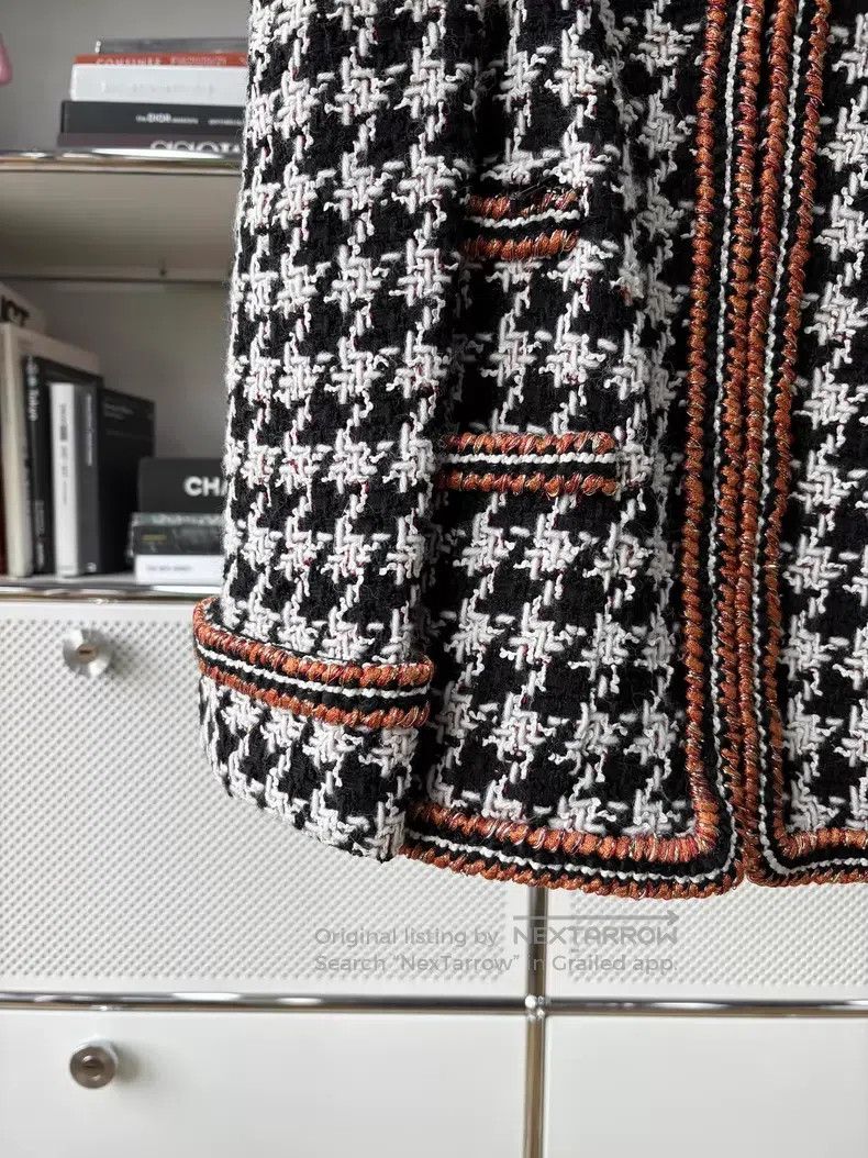Chanel Chanel 17 Ground Control Centre Series Black and White Bir Size XS / US 0-2 / IT 36-38 - 3 Thumbnail