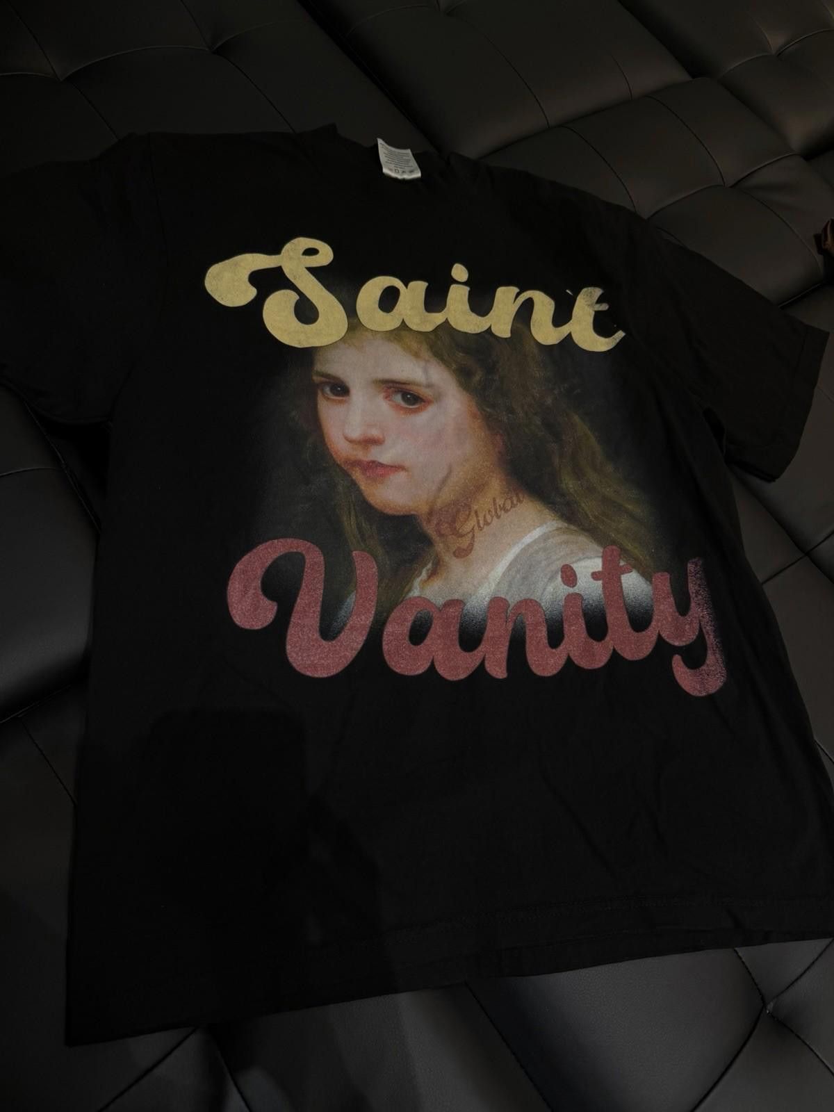 Saint Vanity Size M - Saint Vanity T-shirt 2025 Black/Red Authentic (NEW) Size US M / EU 48-50 / 2 - 1 Thumbnail