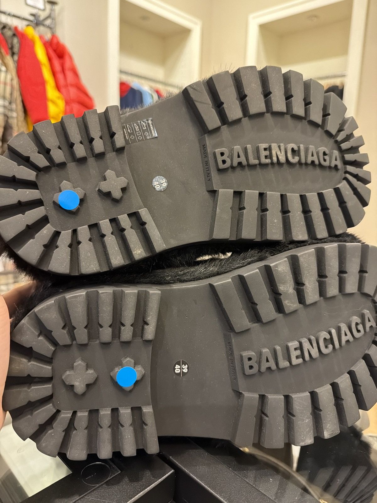 Balenciaga Balenciaga Alaska Fur Boot Size US 7 / EU 40 - 5 Thumbnail
