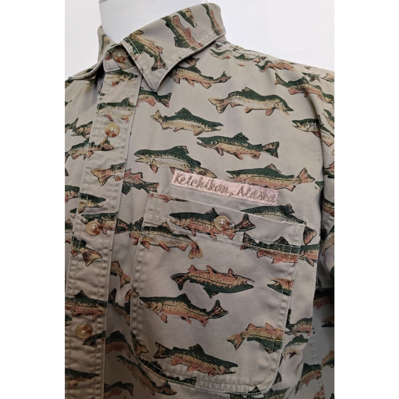Orvis Orvis Short Sleeve Button Down Shirt Men's L Trout Print Size US L / EU 52-54 / 3 - 10 Thumbnail