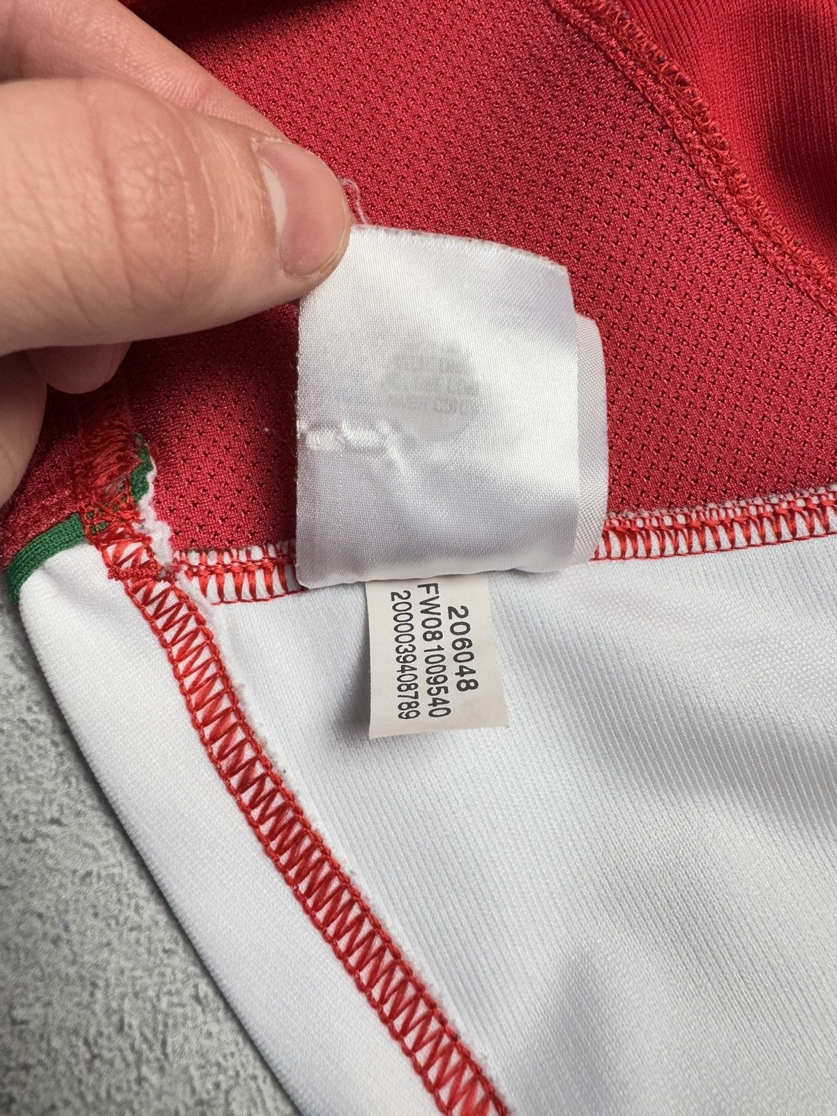 Under Armour WRU Cymru Wales 2008 2009 Home Rugby Jersey Under Armour Size US XL / EU 56 / 4 - 10 Thumbnail