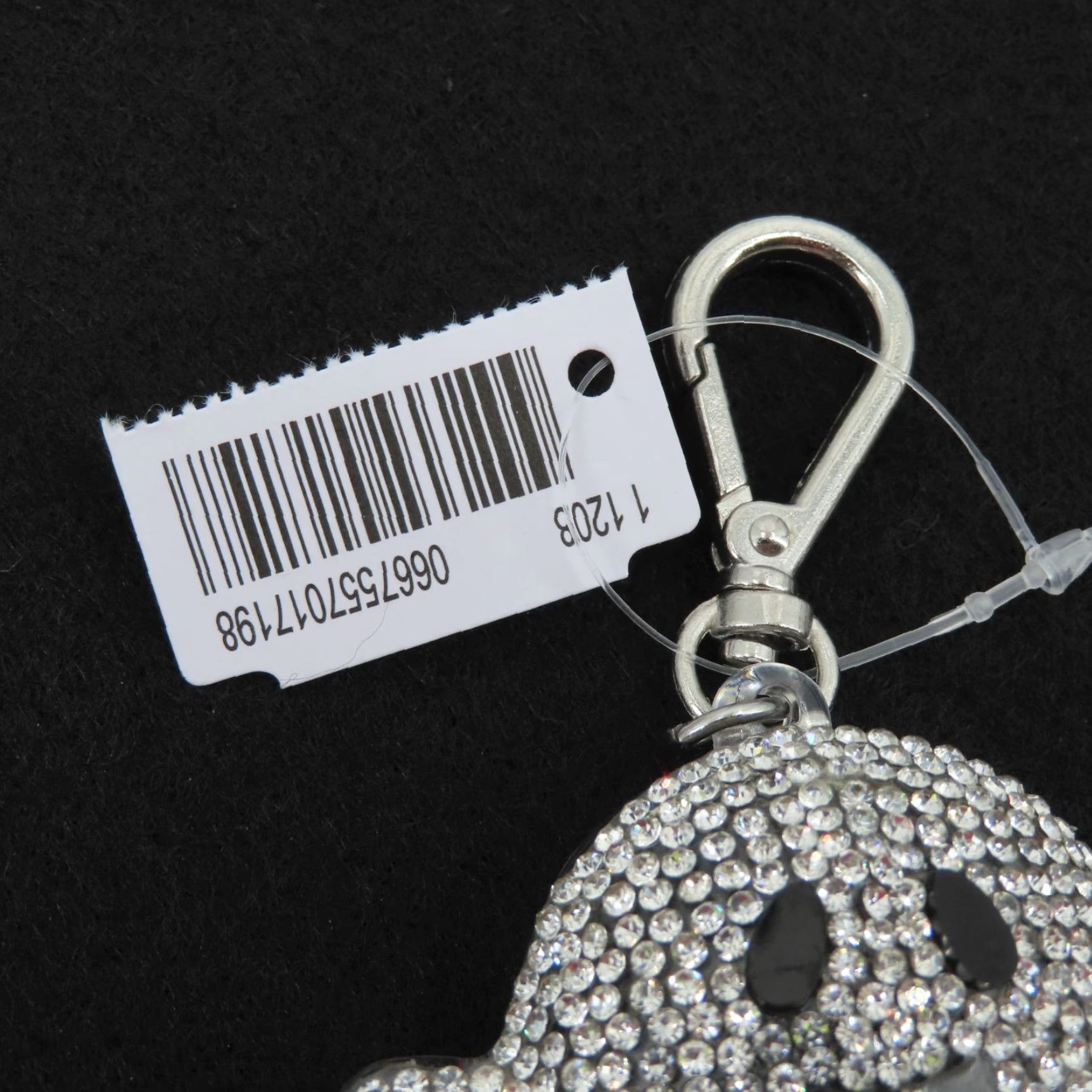 Vintage Bath & Body Works Ghost PocketBac Keychain Clip Rhinestone Bling Silver NEW Halloween Unisex Size ONE SIZE - 4 Thumbnail