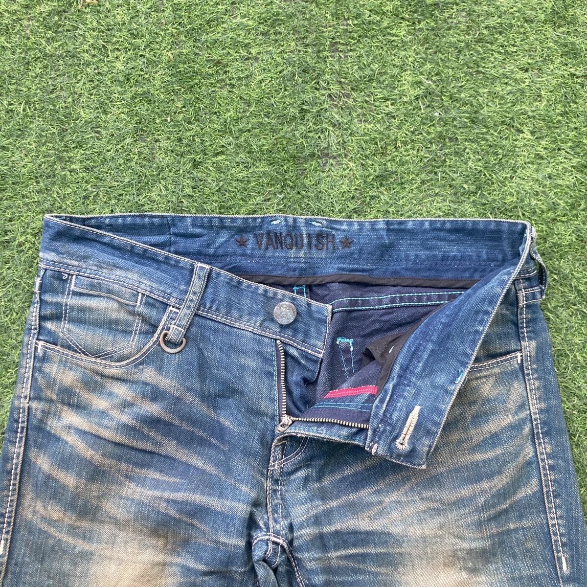 Vanquish VANQUISH GOLD BOOTCUTS FLARED DENIM Size US 33 - 4 Thumbnail
