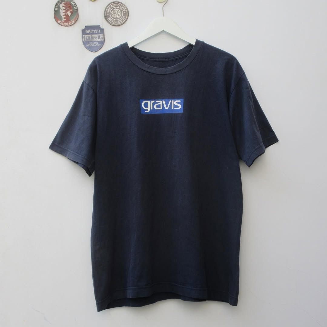 Gravis × Vintage Gravis Logo box Oversized Tee Tshirt Navy Blue Colour Way Size US L / EU 52-54 / 3 - 5 Thumbnail