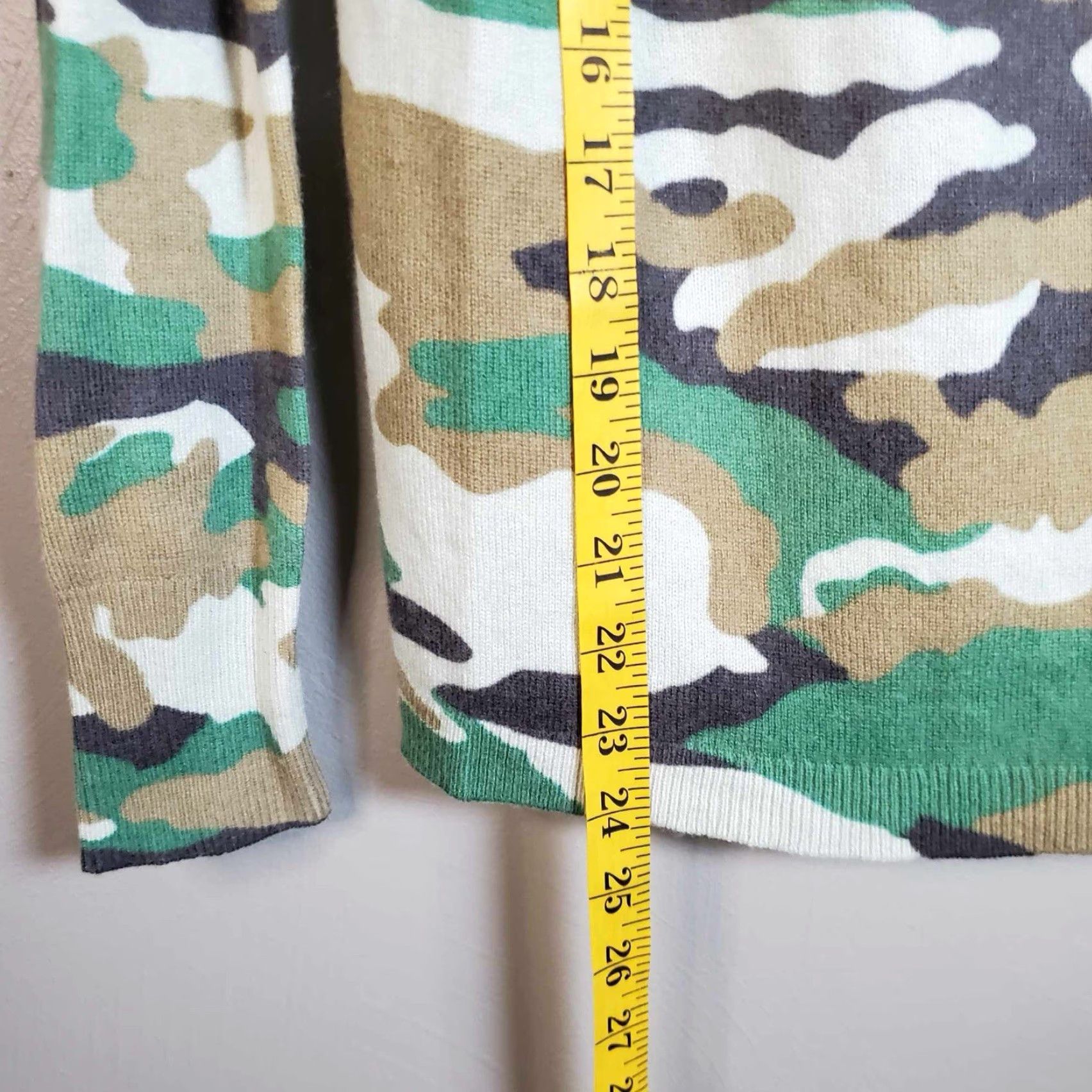 J.Crew J.CREW 100% Cashmere Sweater Camouflage Small S Womens Size S / US 4 / IT 40 - 4 Thumbnail