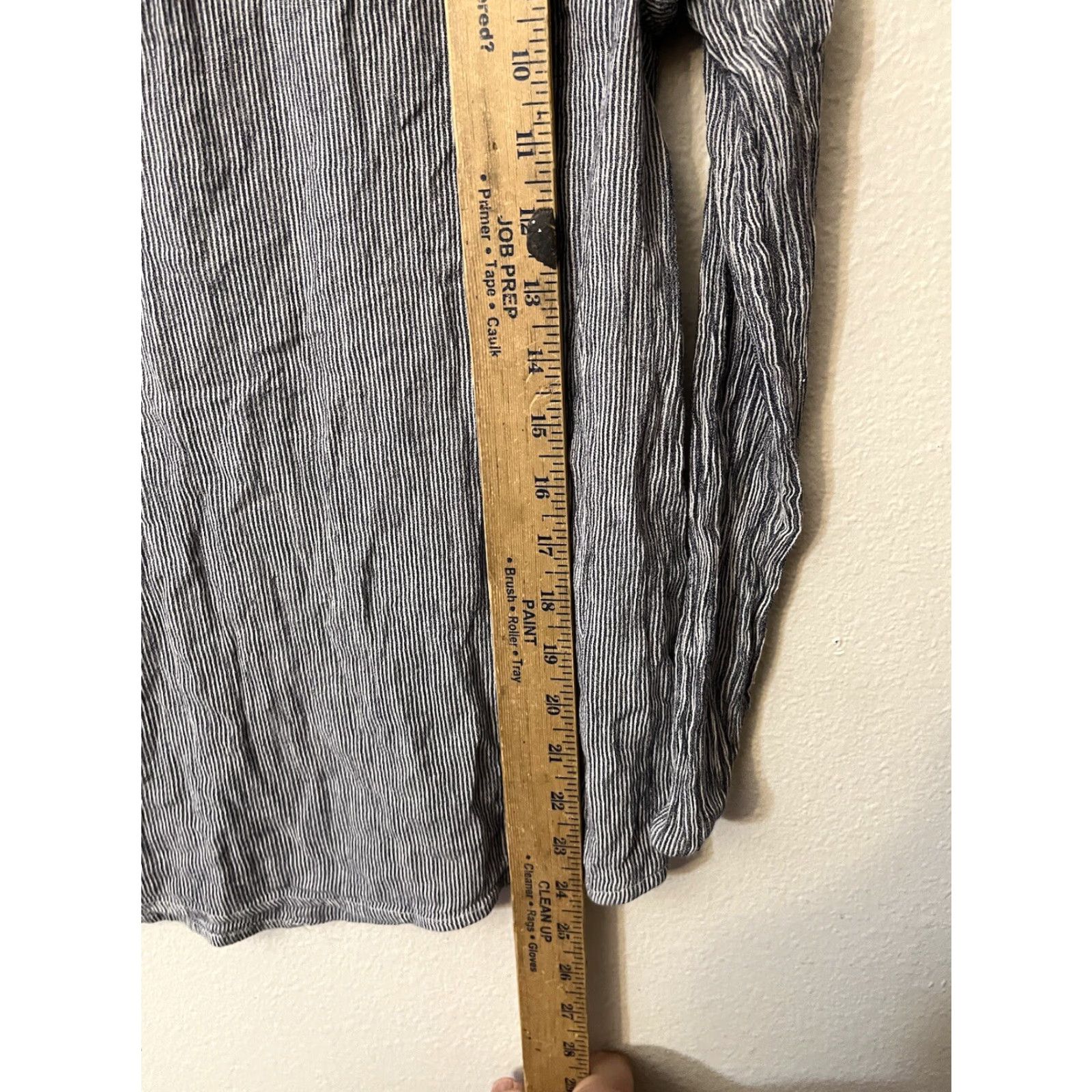 Old Navy Old Navy Women's T-Shirt Size S Blue Striped V-Neck Long Sleeve Casual Breathable Classic Size S / US 4 / IT 40 - 4 Thumbnail