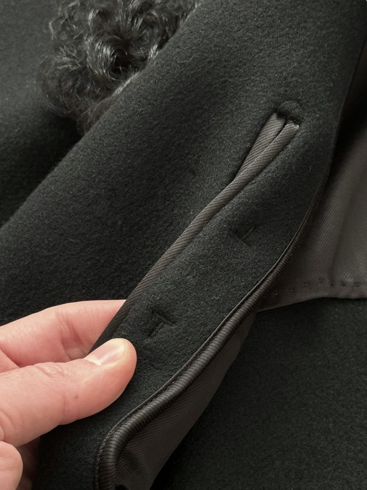 Tom Ford $6,000 Shearling Collar Wool Overcoat Size US S / EU 44-46 / 1 - 19 Thumbnail