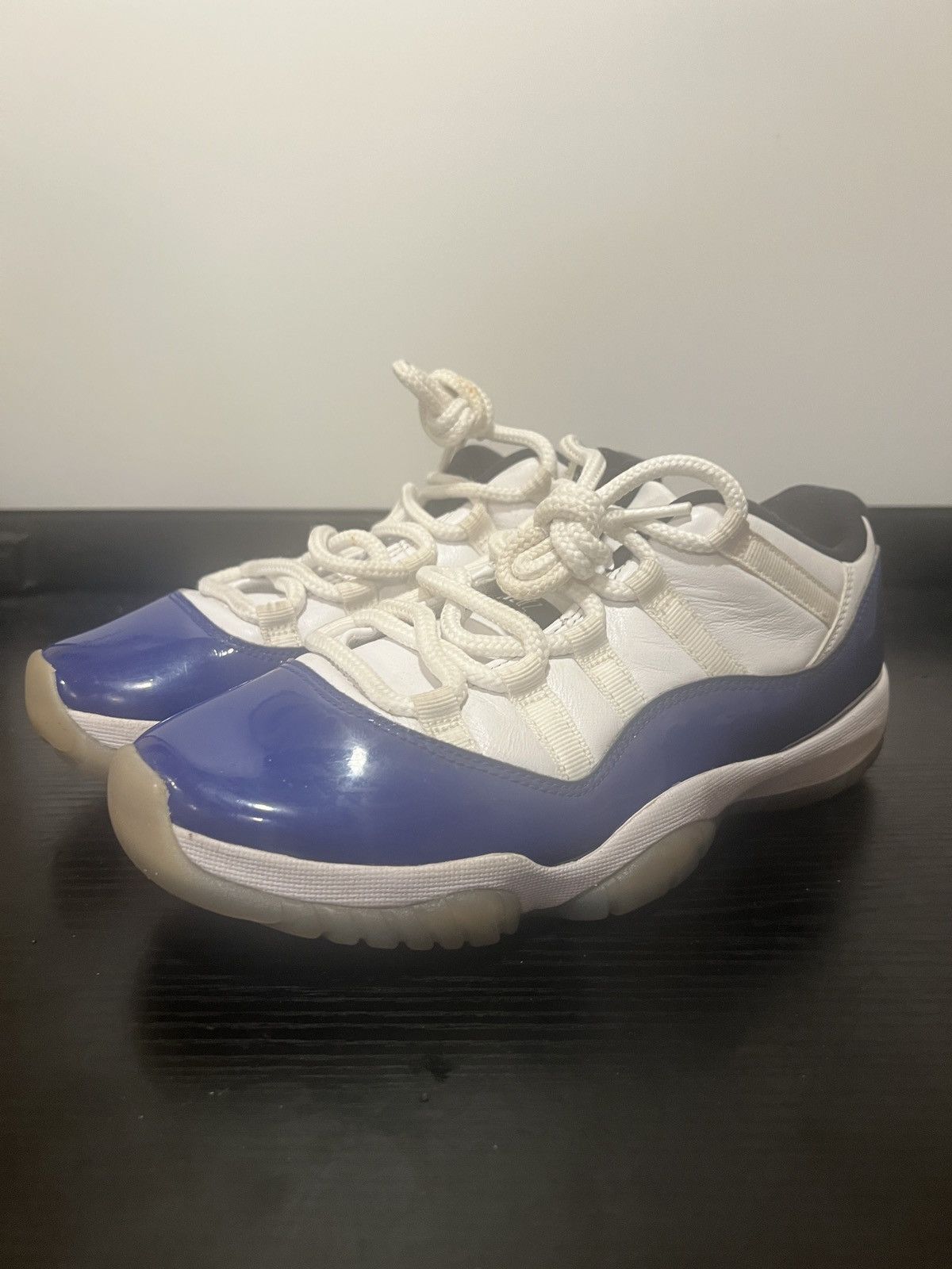 Jordan Brand SIZE 8 W0MAN - Nike Air Jordan 11 Retro Low Concord Sketch Size US 8 / IT 38 - 1 Thumbnail