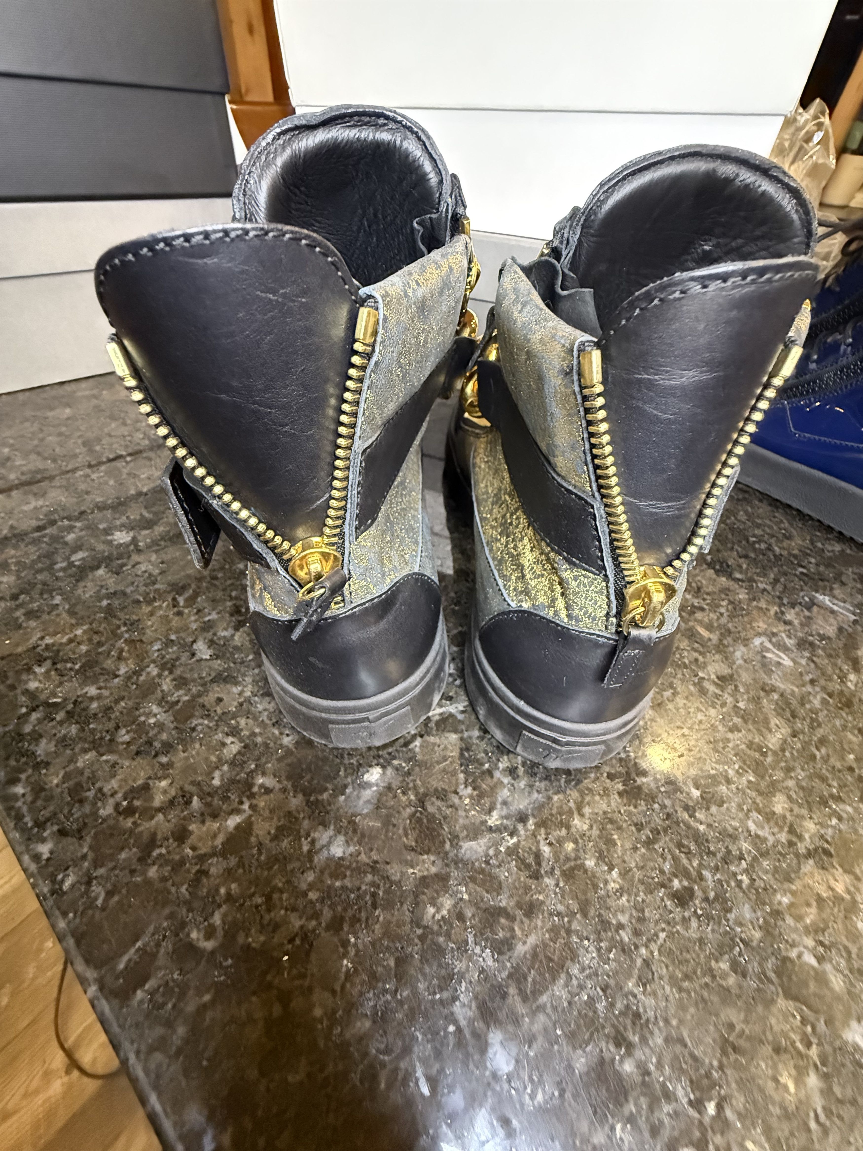 Giuseppe Zanotti BLK/GLD chain Giuseppe sneakers Size US 15 / EU 48 - 5 Thumbnail