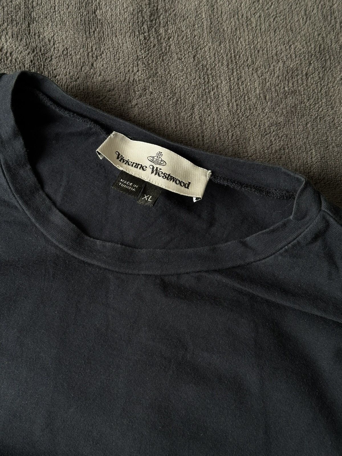 Vivienne Westwood Vivienne Westwood Tee Logo Dark Blue Size US XL / EU 56 / 4 - 5 Thumbnail
