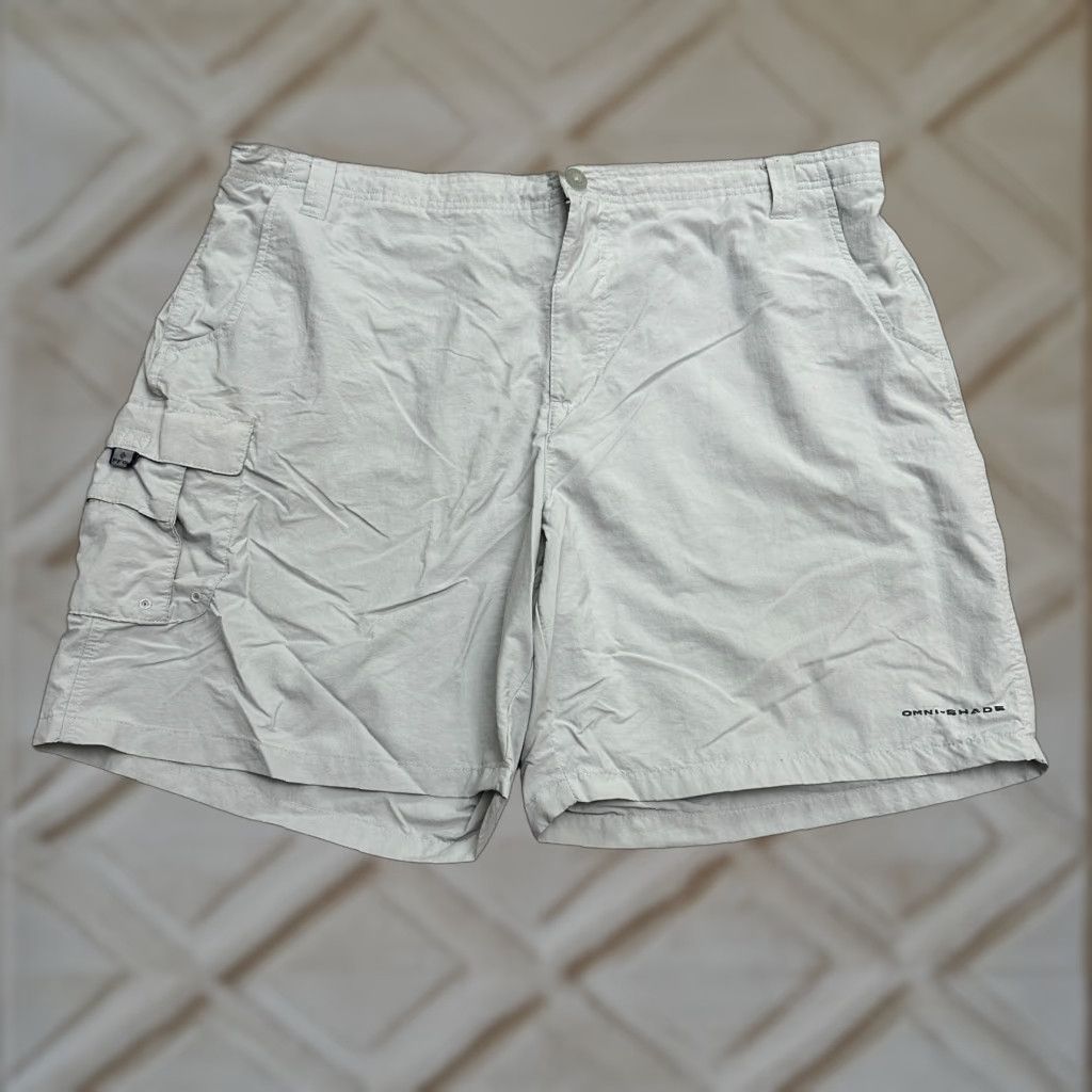 Vintage Columbia Mens 2XP G2 Gray PFG Omni Shade Cargo Shorts Big & Tall 42x8 Nylon Breathable Pocket Size US 39 - 1 Thumbnail