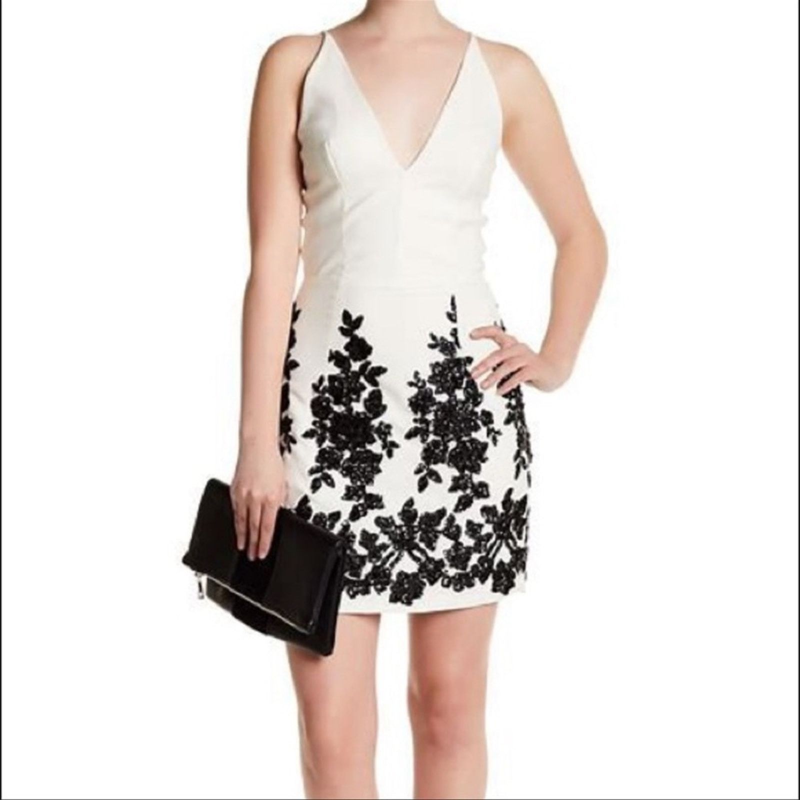 Dress the Population Dress The Population Codi White Sequin Floral Mini Dress Size XS / US 0-2 / IT 36-38 - 3 Thumbnail