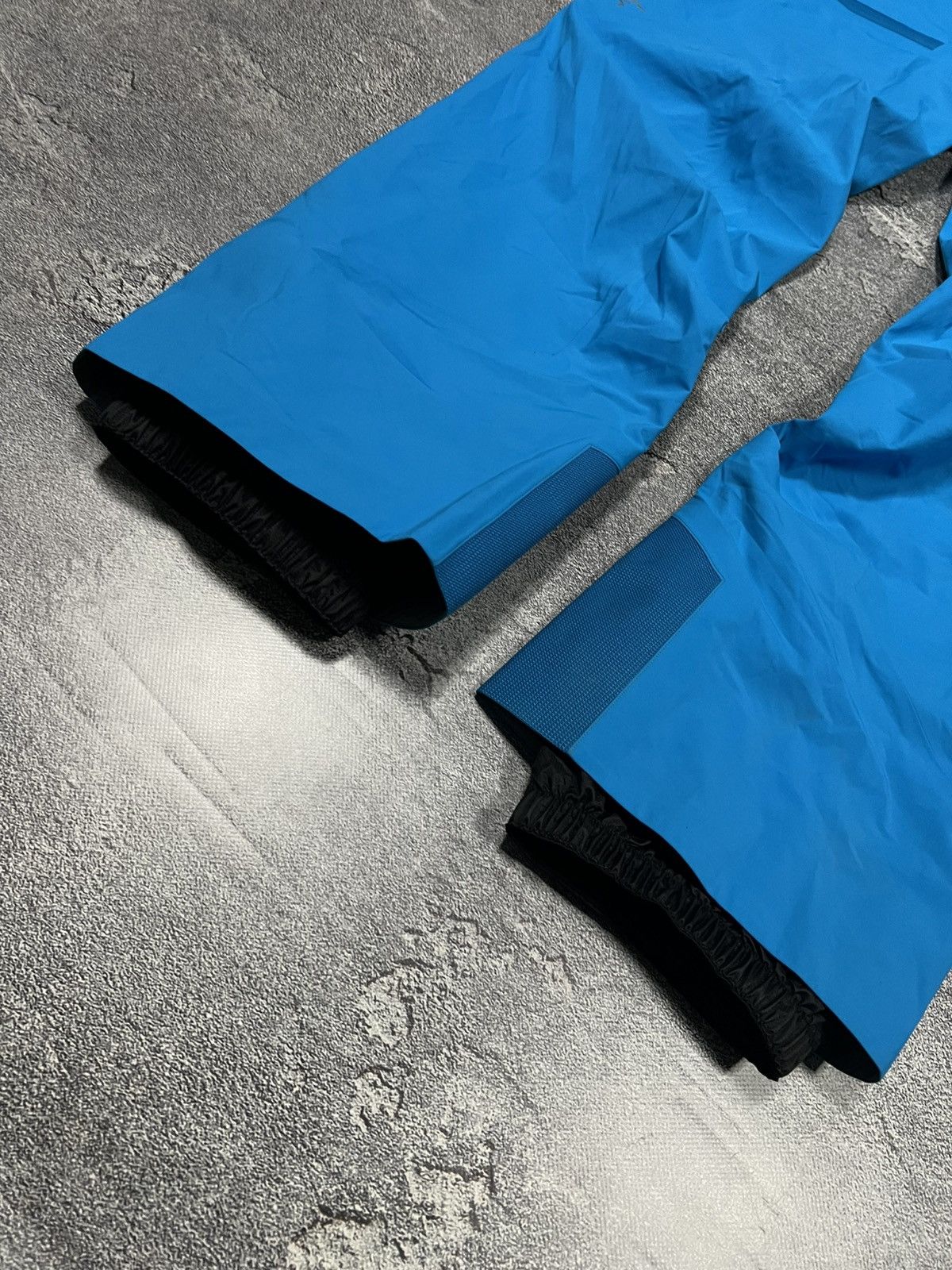 Arc'teryx × Goretex Arc'Teryx Sabre Ski Pants Womens Gore-Tex Size 29" - 9 Thumbnail