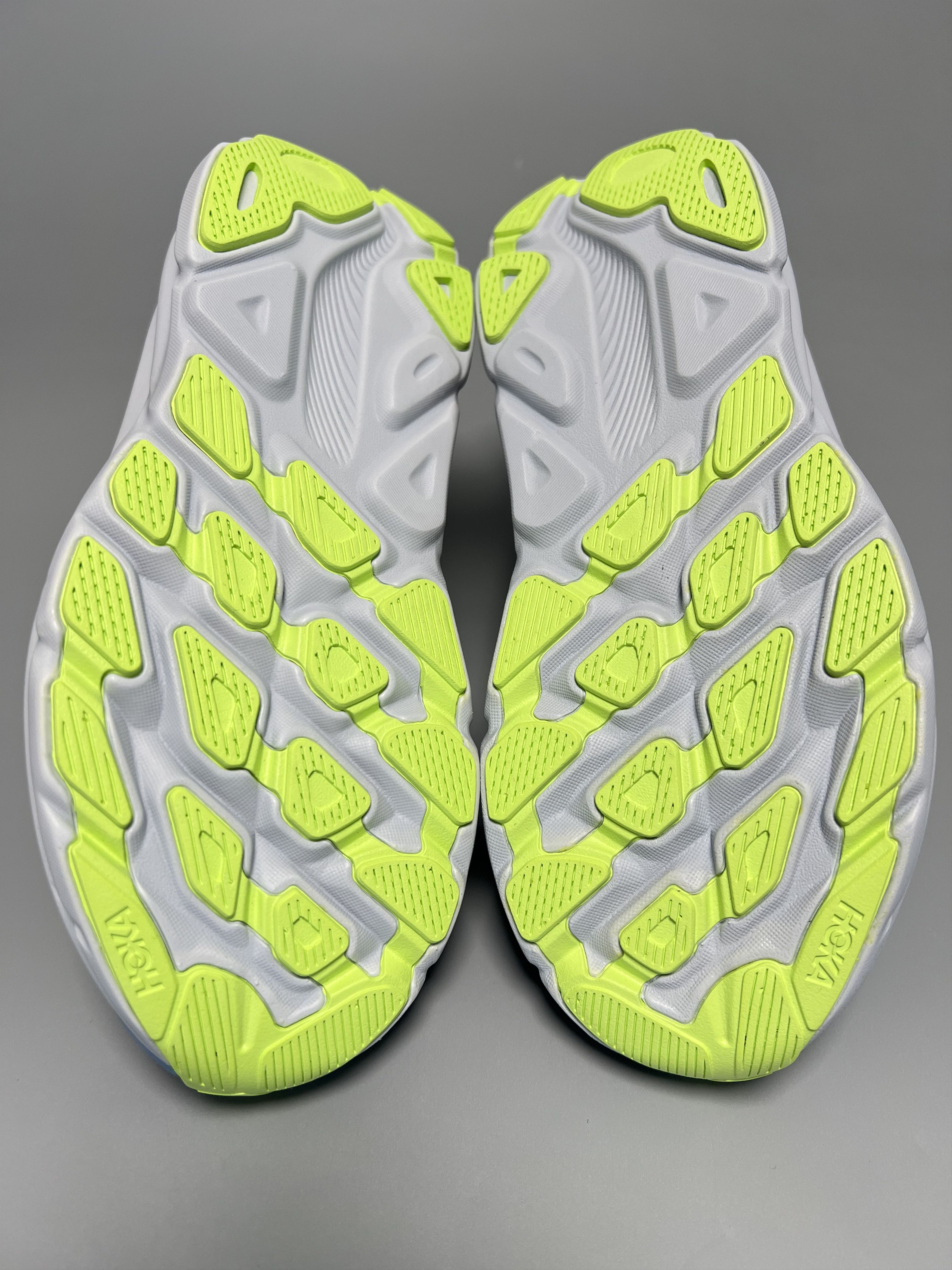 Hoka 7B Hoka One One Clifton 9 Running Shoes Walking Gym Size US 7 / IT 37 - 14 Thumbnail