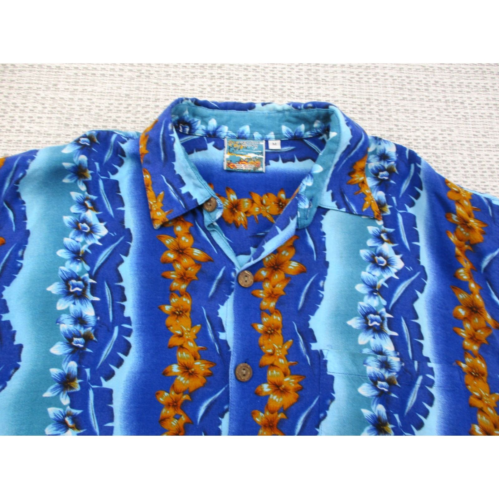 Vintage Pineapple Moon Hawaiian Shirt Mens M Blue Floral Rayon Button-Up Garden Camp Size US M / EU 48-50 / 2 - 4 Thumbnail