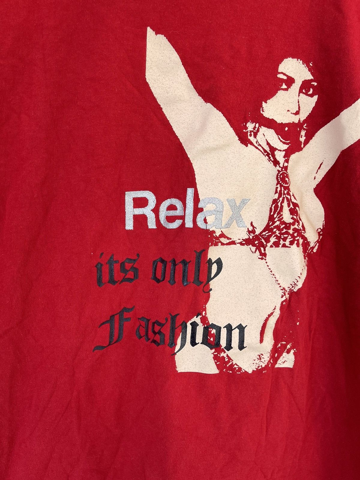 Band Tees Y2K Unknown Pleasures sex fashion girl red t-shirt vintage Size US XL / EU 56 / 4 - 5 Thumbnail