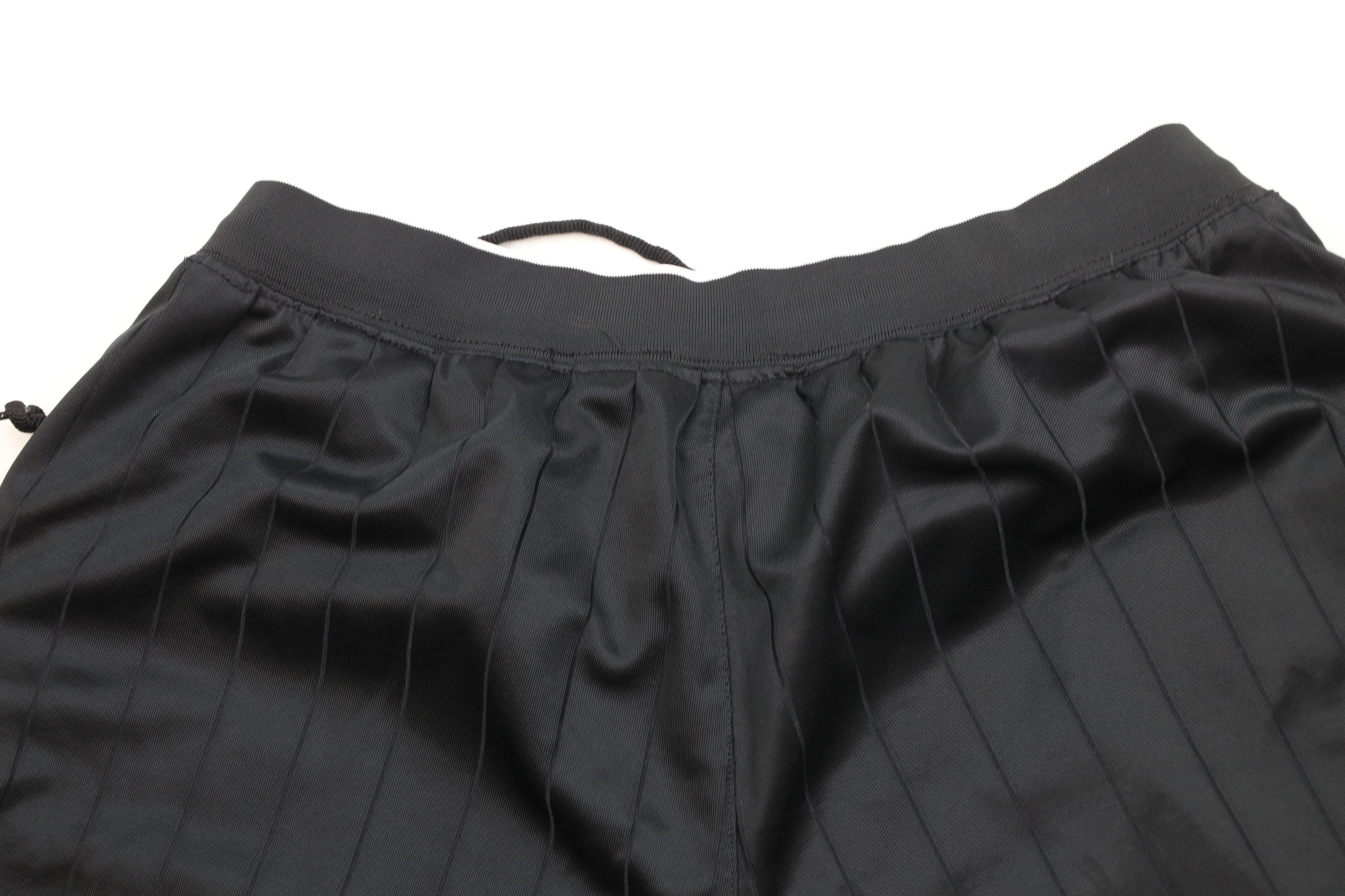 Nike Vintage Y2K Nike Scott Mini Swoosh Pinstriped Shorts Black Size US 36 / EU 52 - 9 Thumbnail
