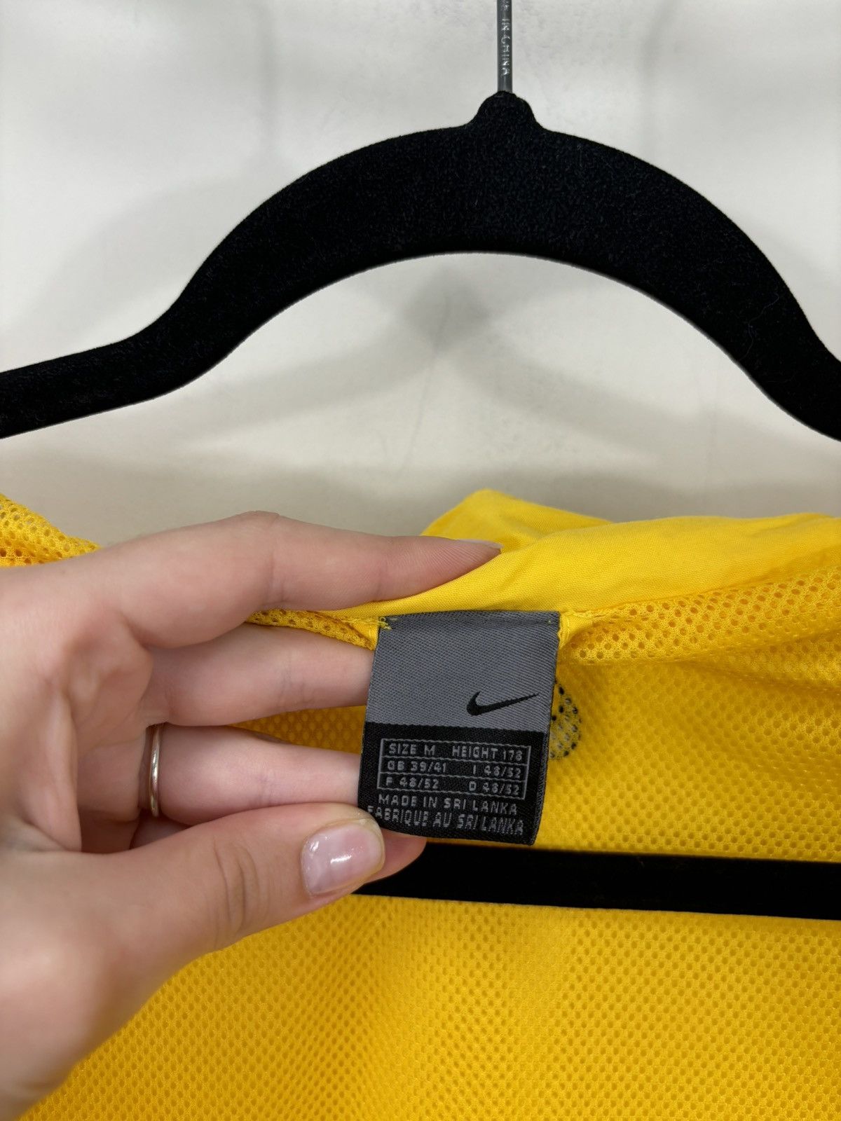 Nike Vintage Nike Y2K Retro Hype Yellow Swoosh Nylon Track Jacket Size US M / EU 48-50 / 2 - 17 Thumbnail