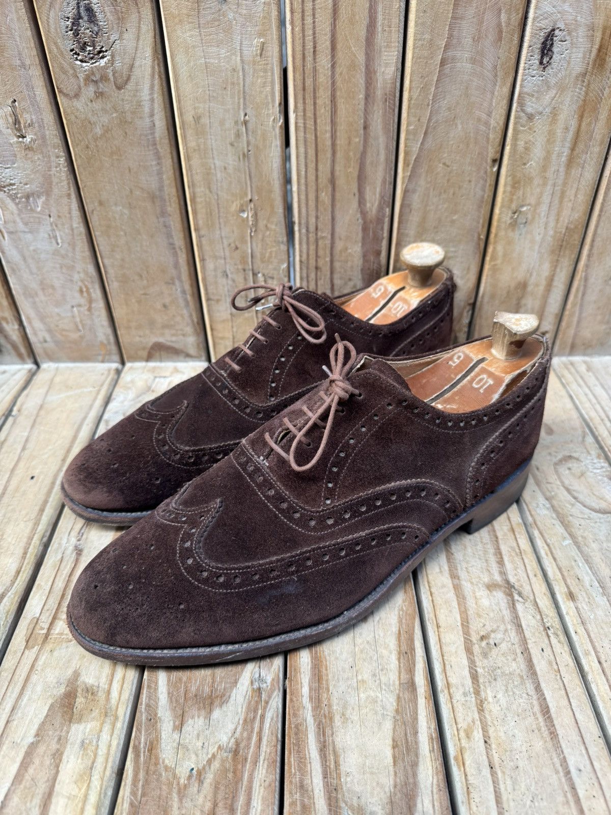 Alfred Sargent Alfred Sargent Brown suede wingtip dress Men’s shoes UK 11 Size US 12 / EU 45 - 12 Thumbnail
