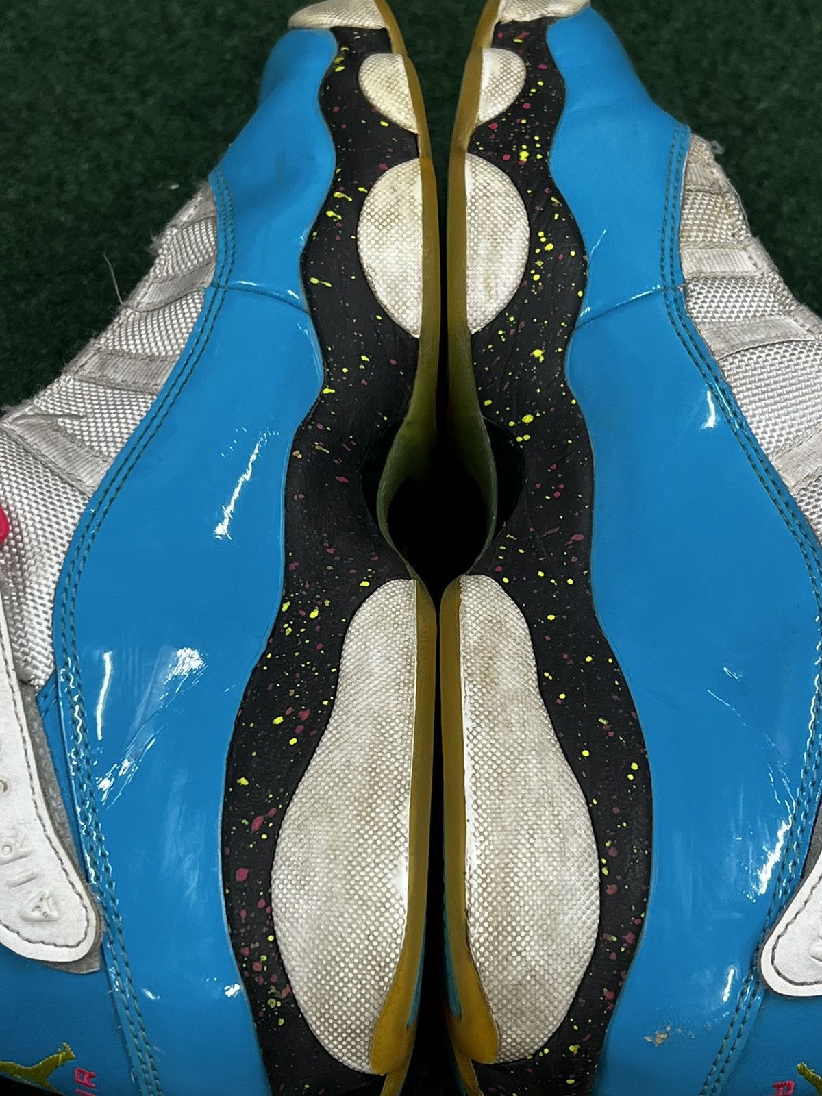 Jordan Brand 2019 Air Jordan 6 Rings South Beach Speckle GS Size US 7 / EU 40 - 6 Thumbnail