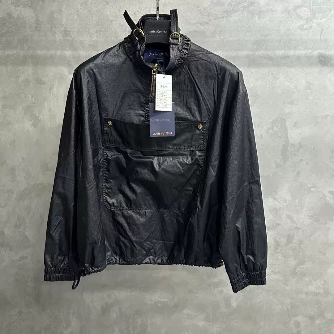 Louis Vuitton Louis Vuitton Black Jacket XS Women Size XS / US 0-2 / IT 36-38 - 1 Thumbnail