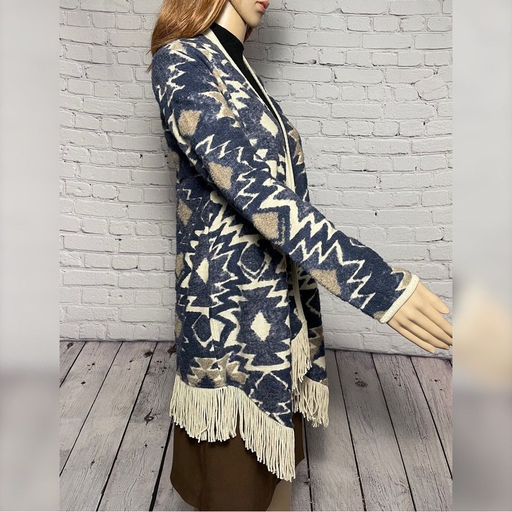 Lucky Brand NWT New $129 Lucky Brand Aztec Print Fringed Brushed Knit C Size S / US 4 / IT 40 - 4 Thumbnail